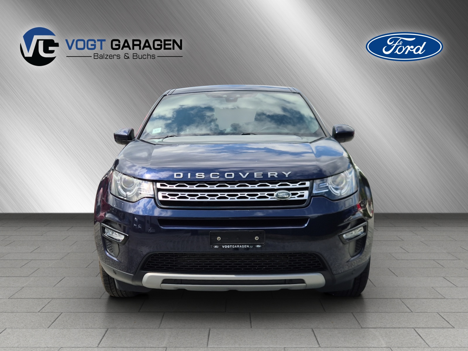 LAND ROVER Discovery Sport 2.0 Si4 HSE-showroom-element-1