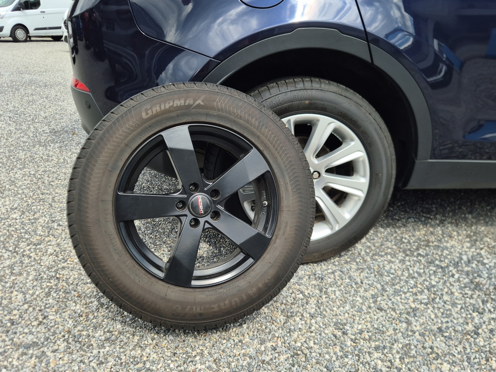 LAND ROVER Discovery Sport 2.0 Si4 HSE-image-16