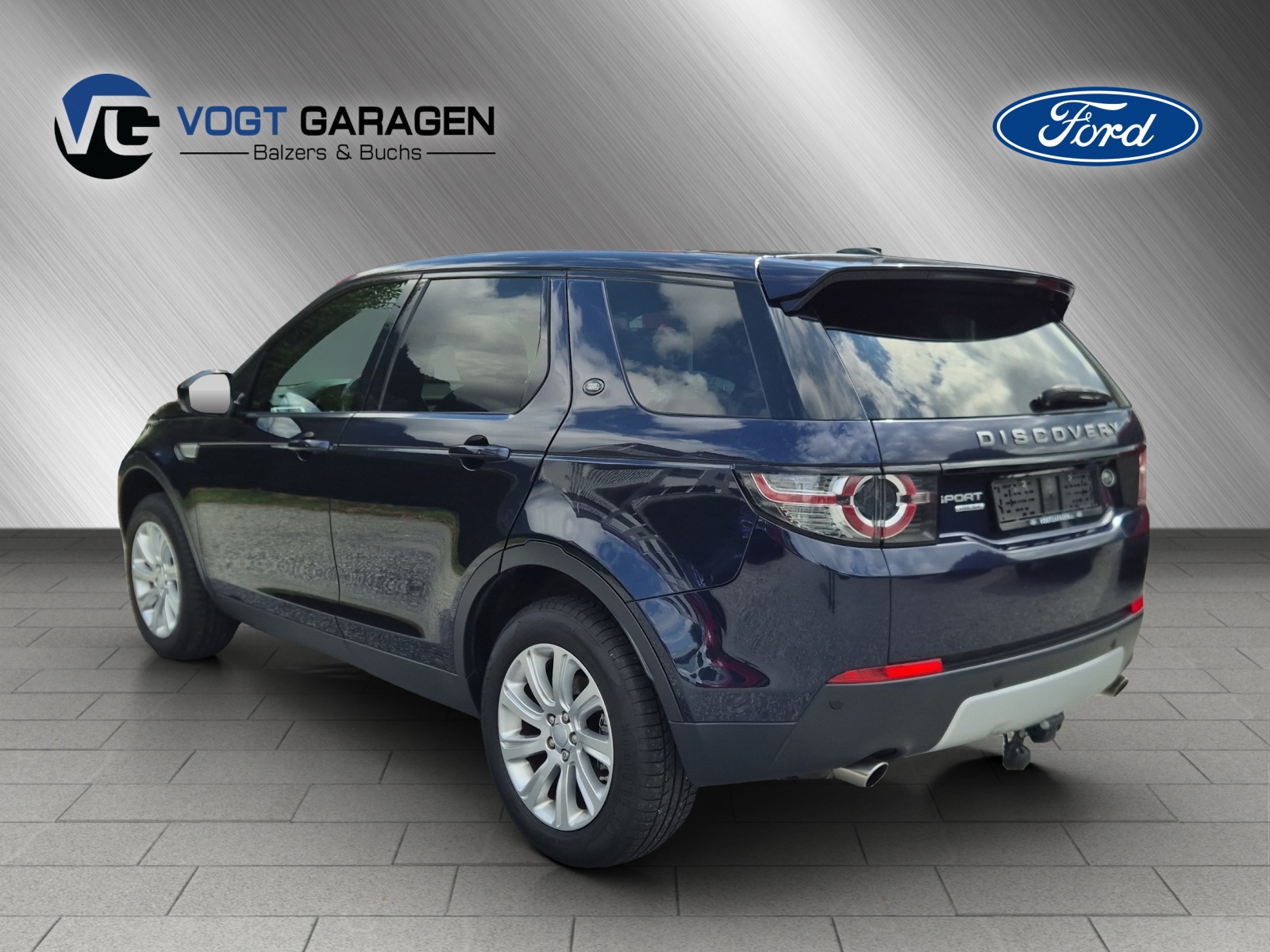 LAND ROVER Discovery Sport 2.0 Si4 HSE-showroom-element-3