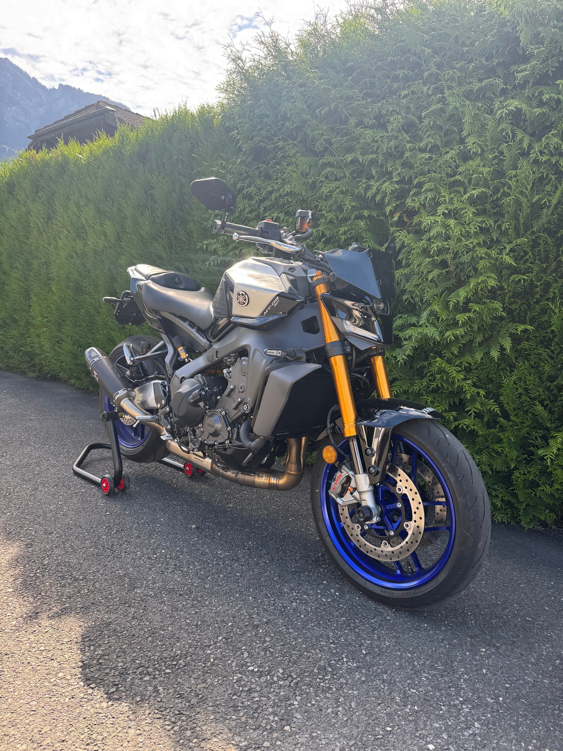 YAMAHA MT-09 SP-image-2