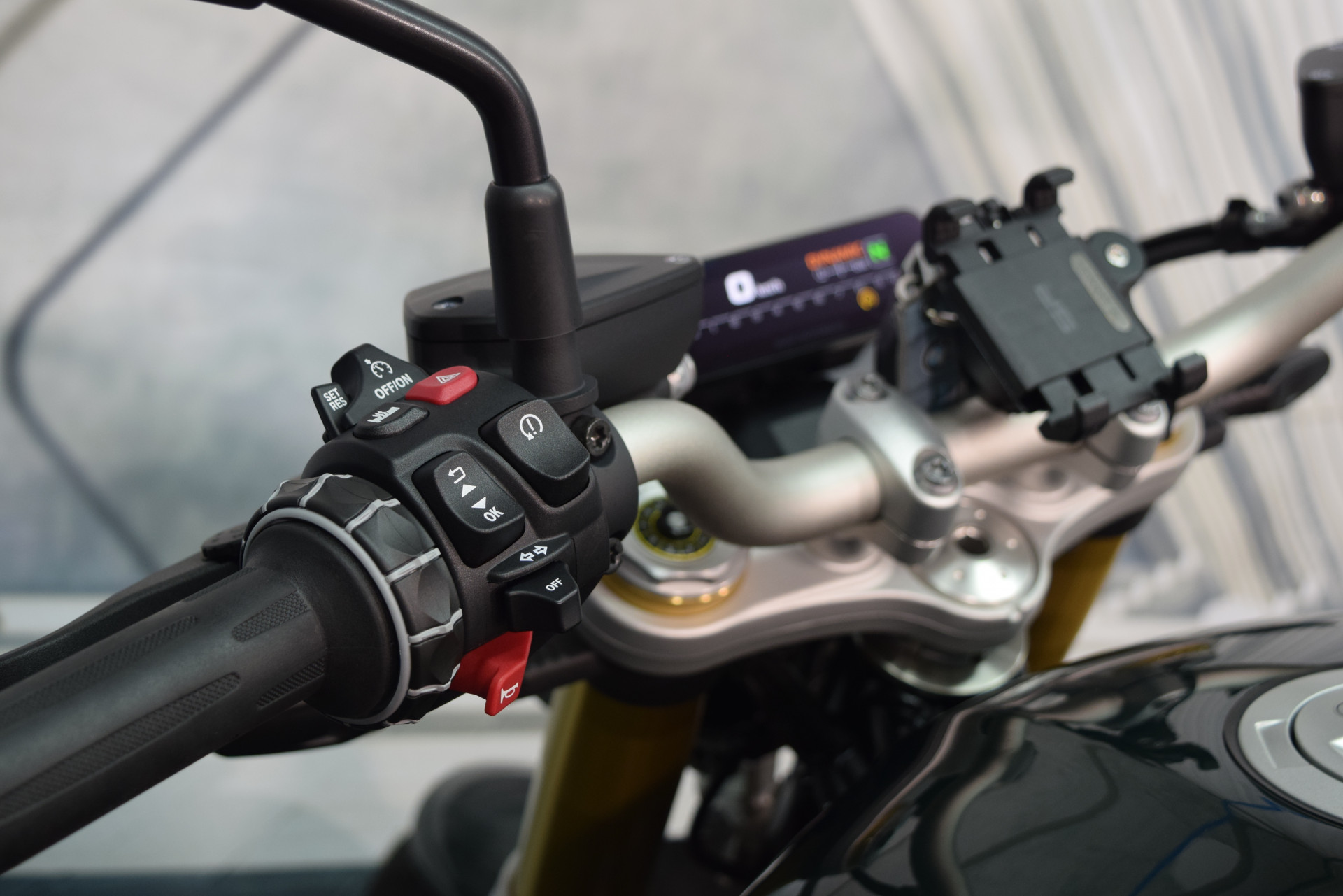 BMW R 12 nineT A2 Boxer-Deal nur bis 30.09.2026-image-6