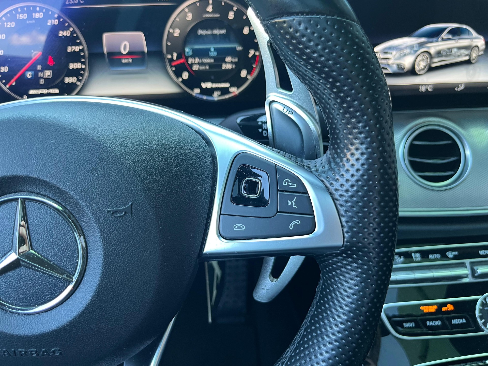 MERCEDES-BENZ E 63 AMG 4Matic Speedshift MCT-image-15