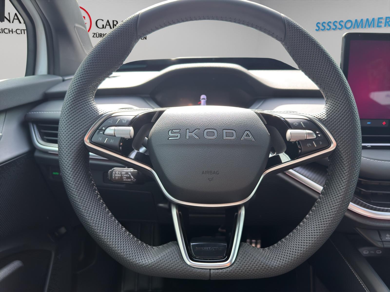 SKODA Enyaq 85x SportLine-image-8