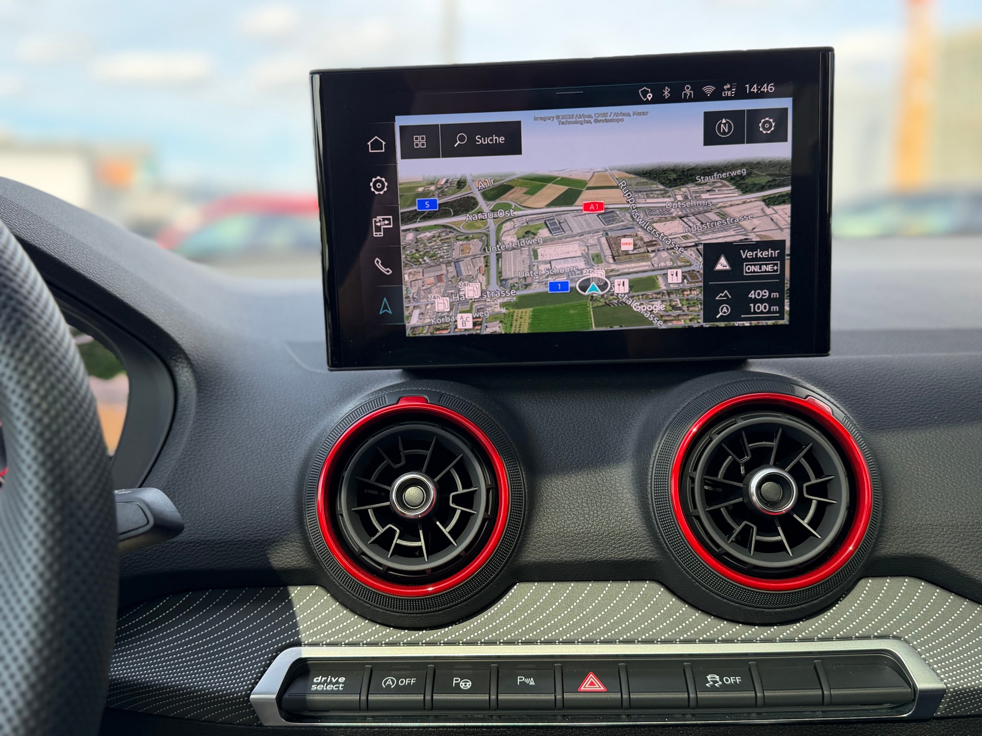 AUDI Q2 40 TFSI S line Attraction quattro S-tronic *S Line Competition - CH Auto*-image-22