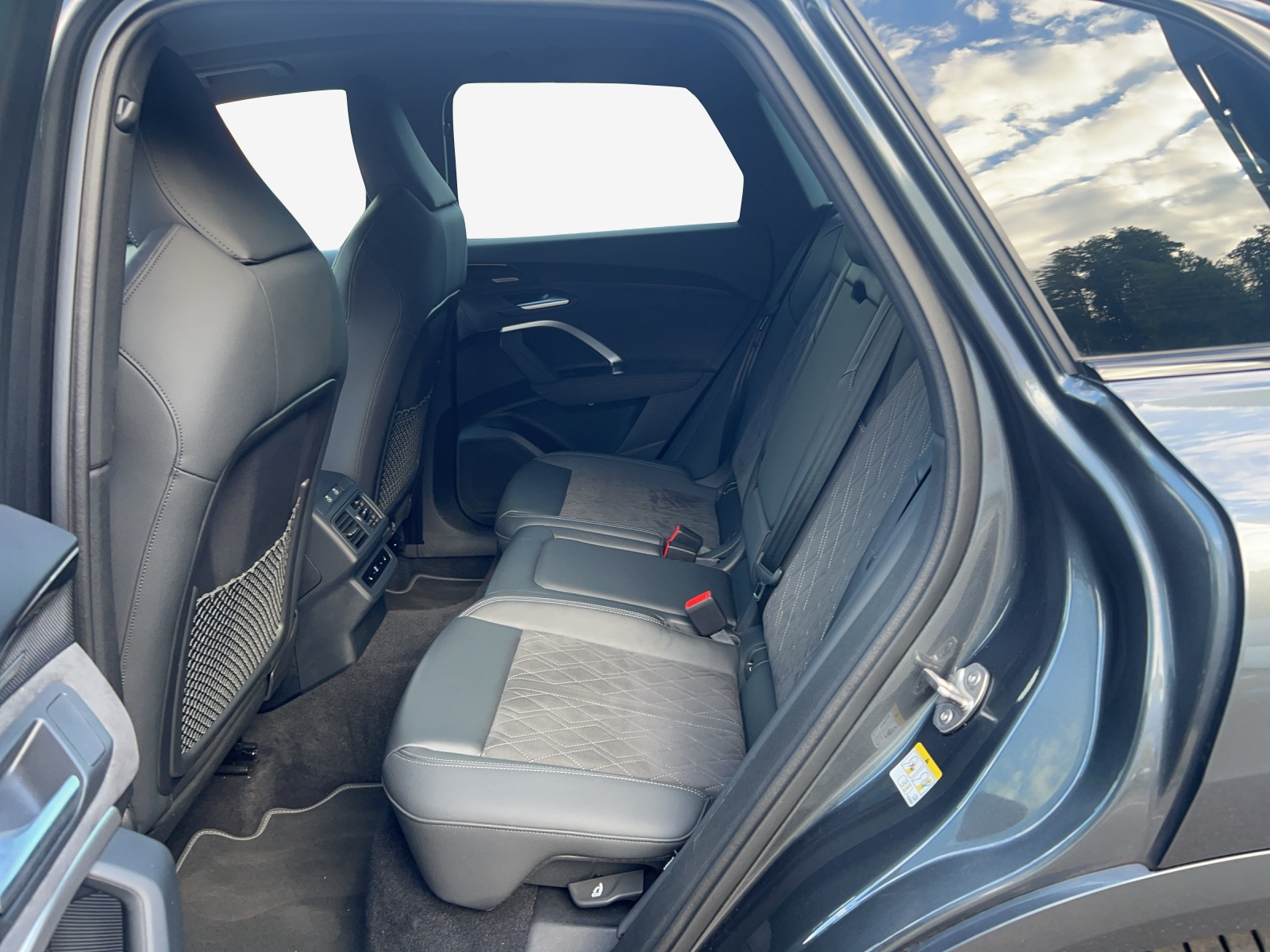 AUDI Q5 TFSI quatto 150 kW S-tronic-image-11