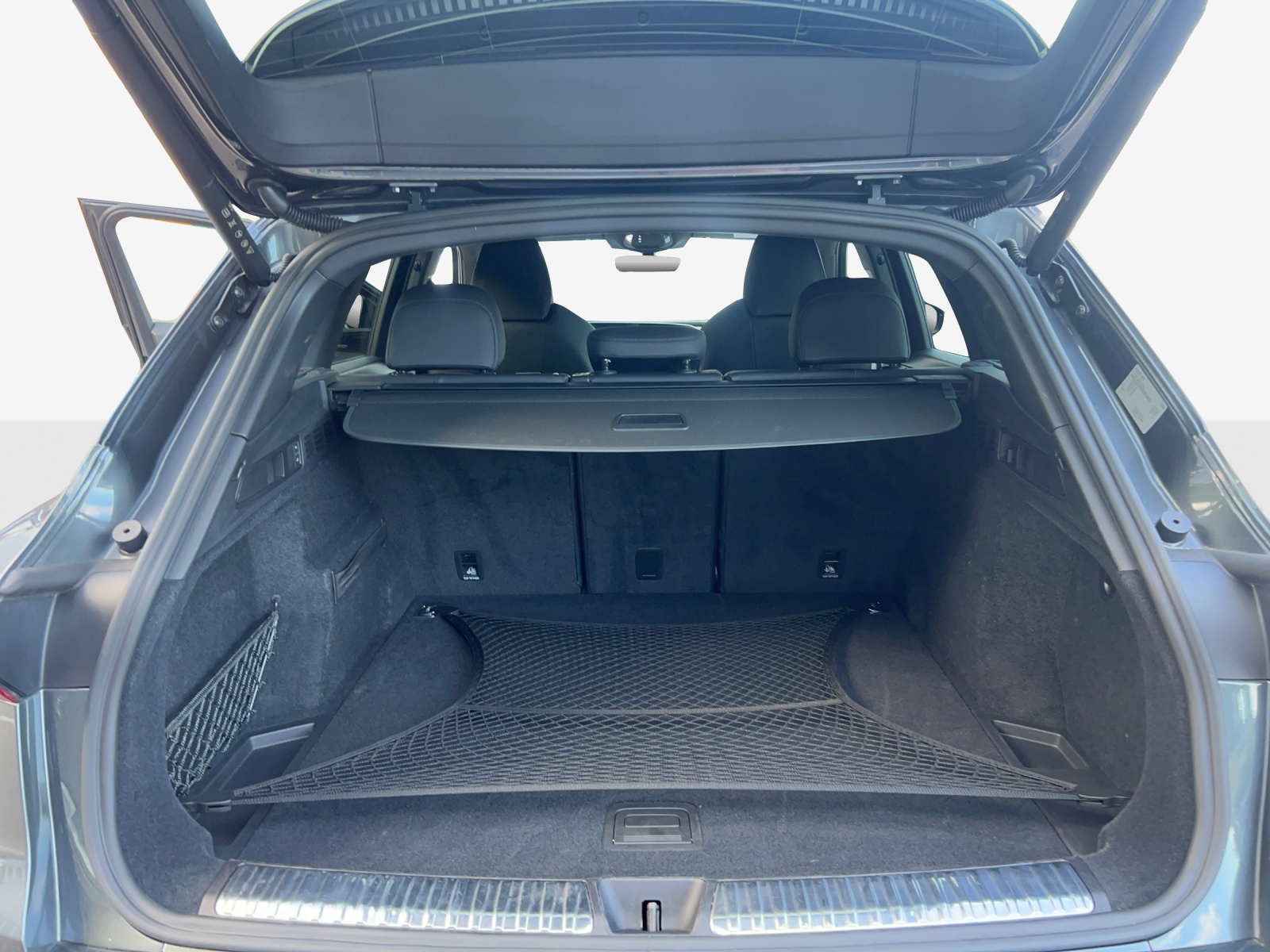 AUDI Q5 TFSI quatto 150 kW S-tronic-image-12