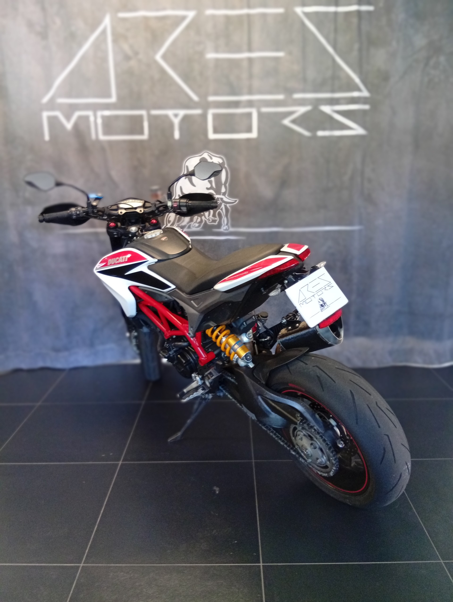 DUCATI Hypermotard 821 SP-image-3