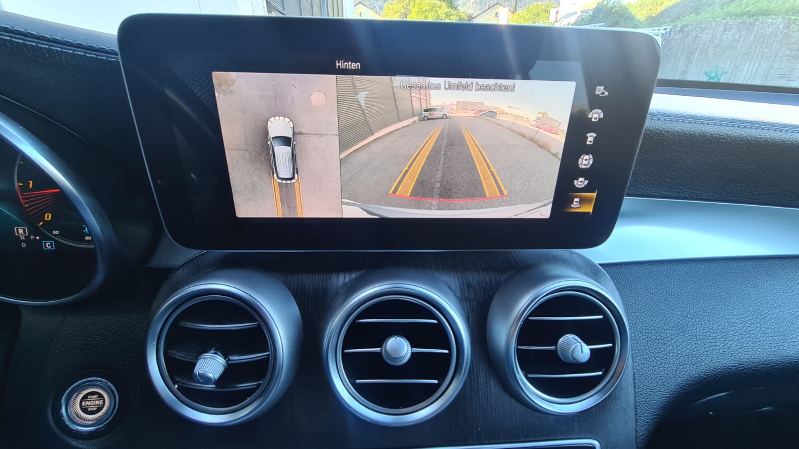 MERCEDES-BENZ GLC 220 d 4Matic 9G-Tronic ** Voll-Leder ** Panorama-Schiebedach ** Gr-Navi ** RF-Kamera 360° ** Sitzmemory ** Frisch Ab MFK **-image-15
