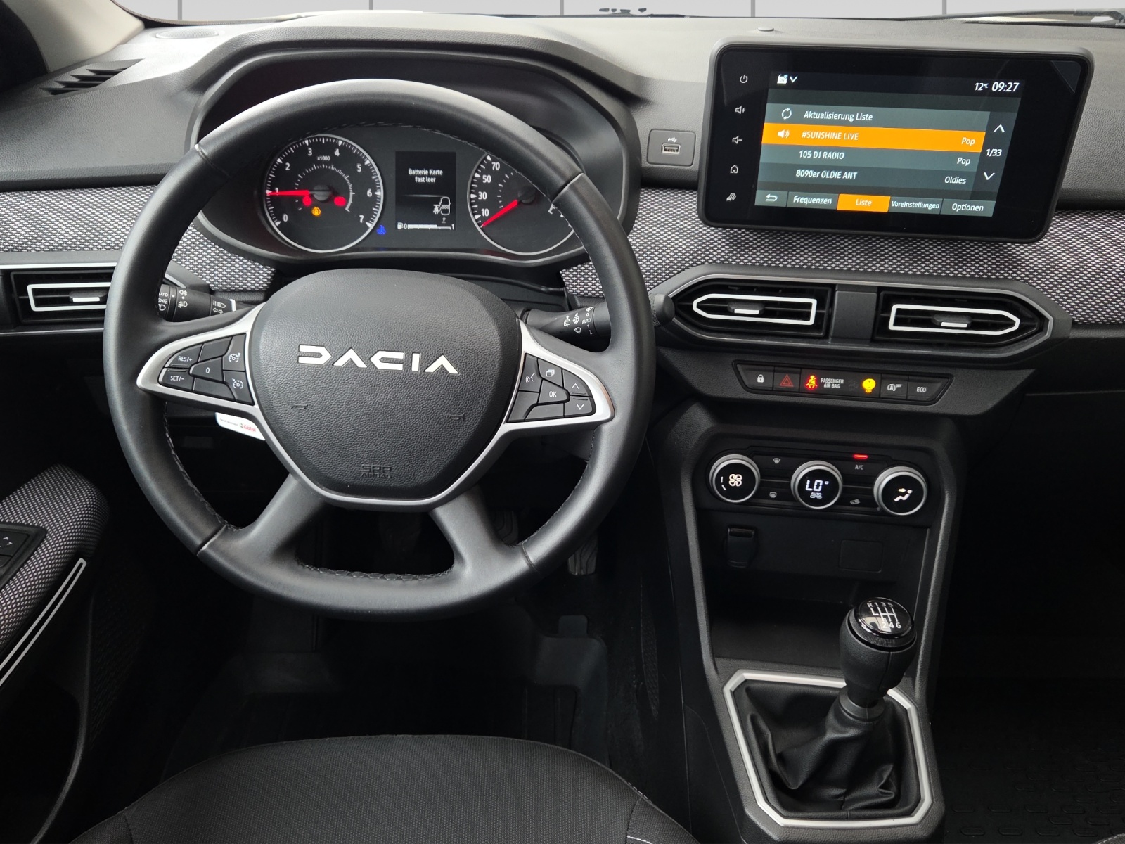 DACIA Jogger TCe 110 Extreme-image-9