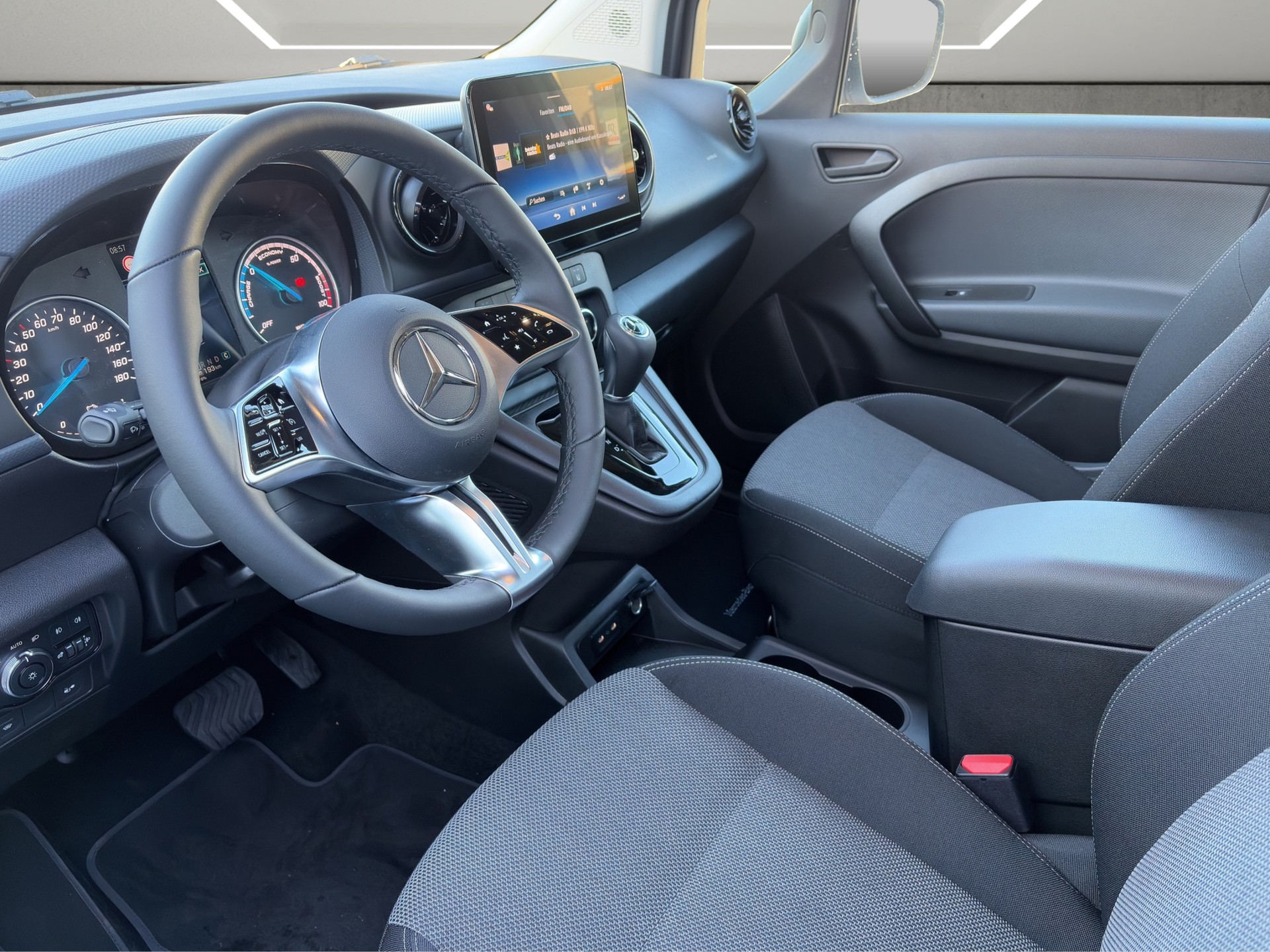 MERCEDES-BENZ eCitan Tourer 2716mm S-image-5