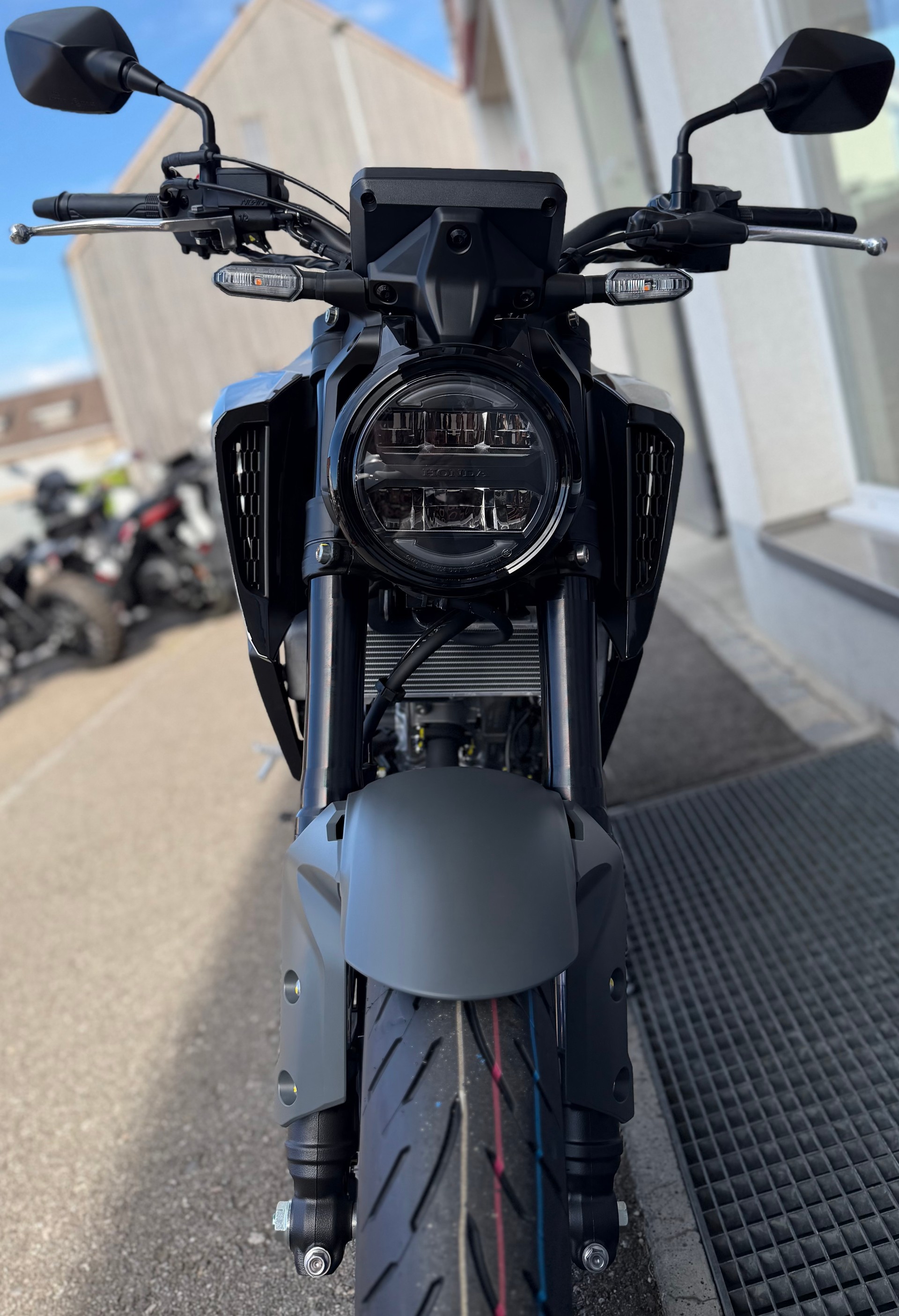 HONDA CB 125 R-image-1