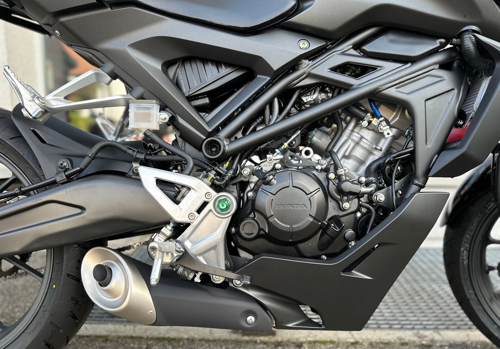 HONDA CB 125 R-image-6