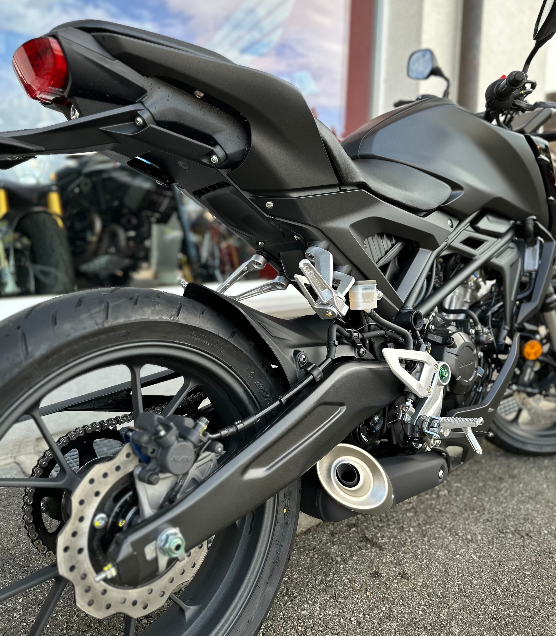HONDA CB 125 R-image-7
