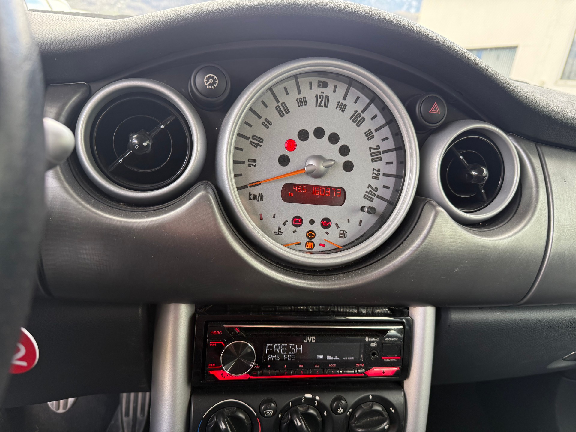 MINI Mini Cooper S-image-7