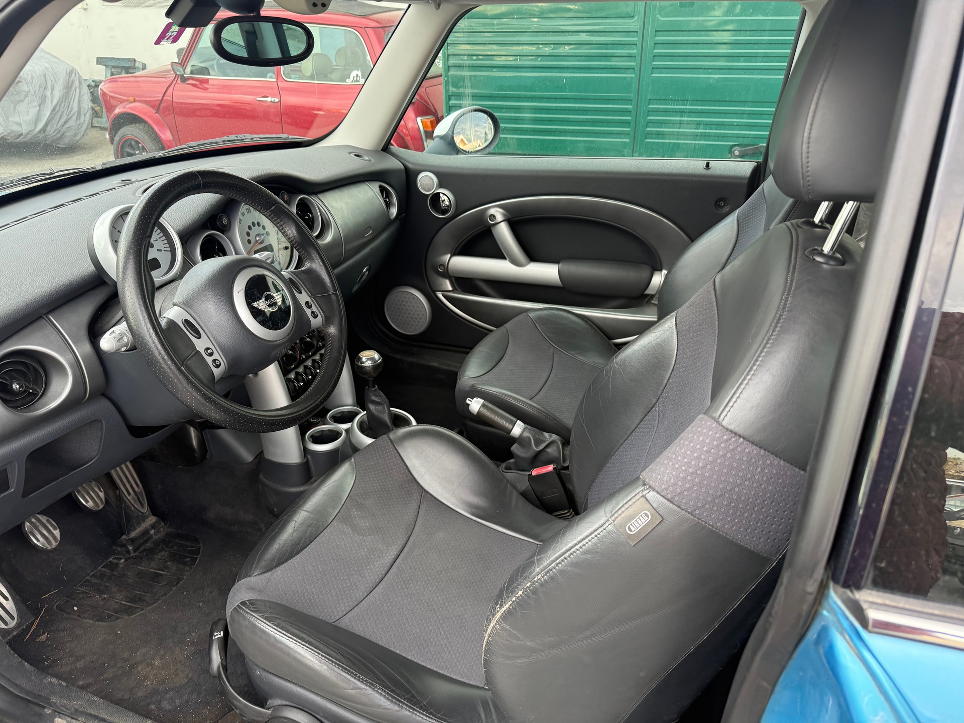 MINI Mini Cooper S-image-5