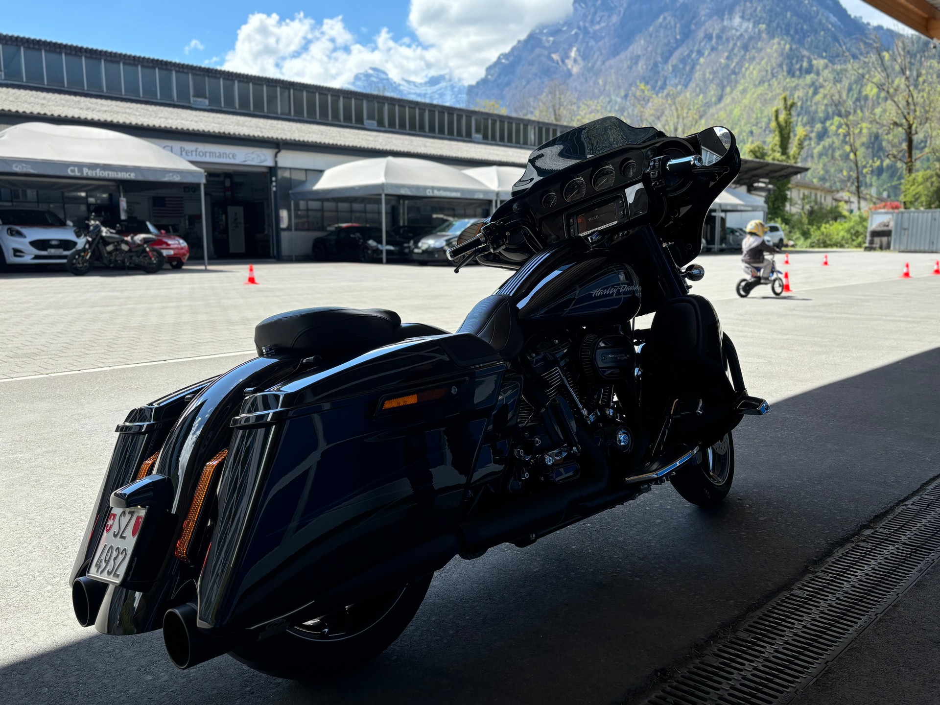 HARLEY-DAVIDSON FLHXSE Street Glide ABS CVO 114-image-6