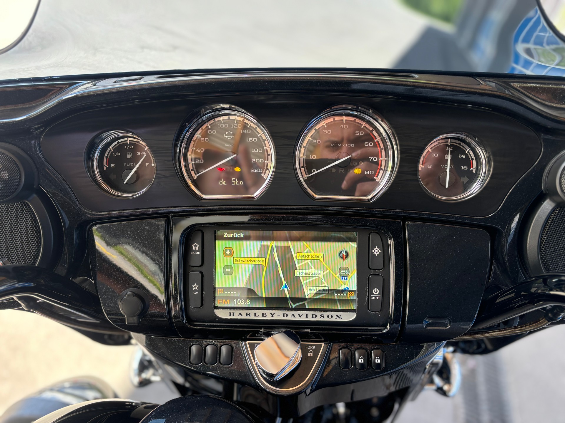 HARLEY-DAVIDSON FLHXSE Street Glide ABS CVO 114-image-8