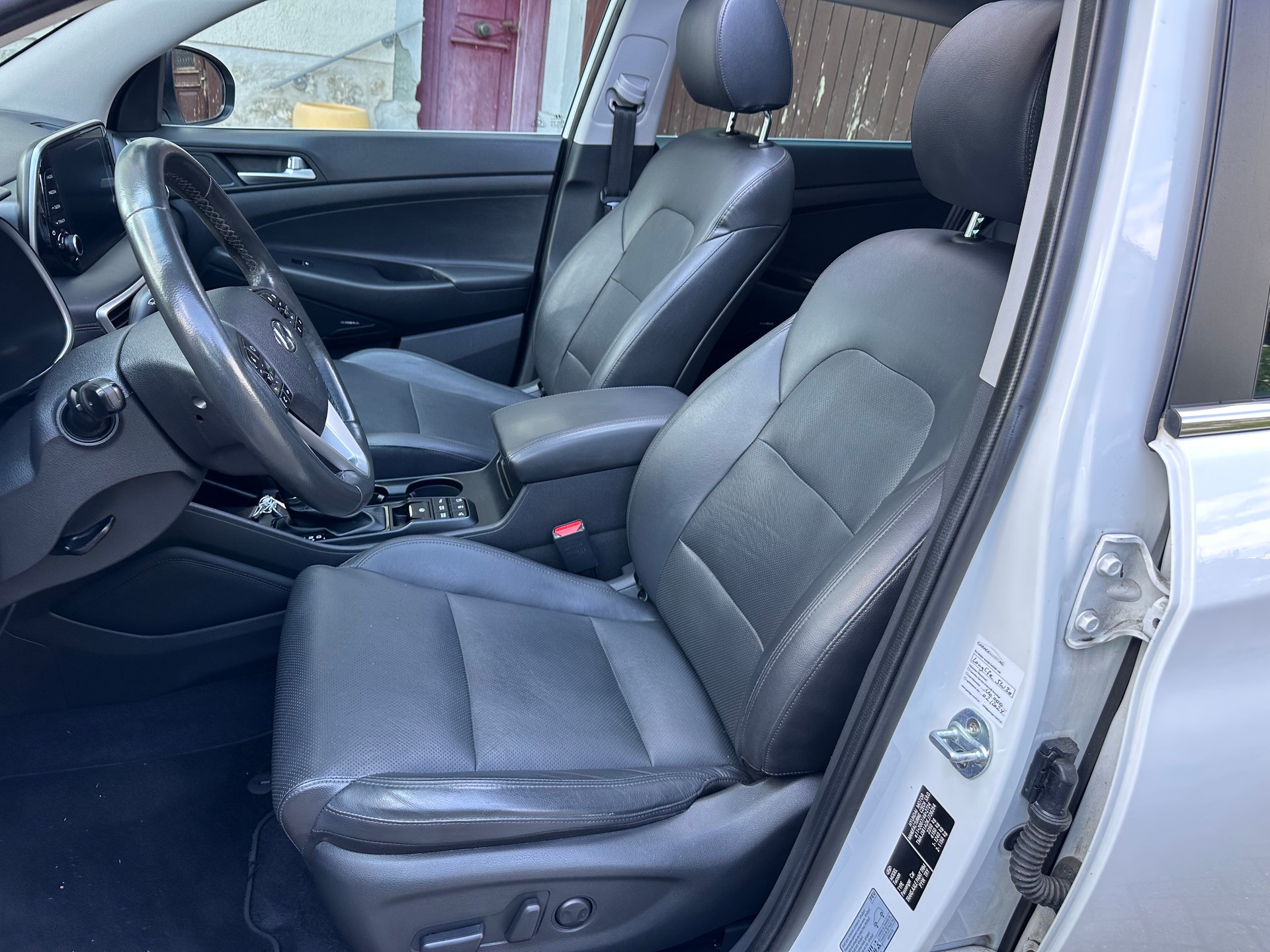 HYUNDAI Tucson 2.0 CRDI Vertex Mild Hybrid 4WD Automatic-image-5