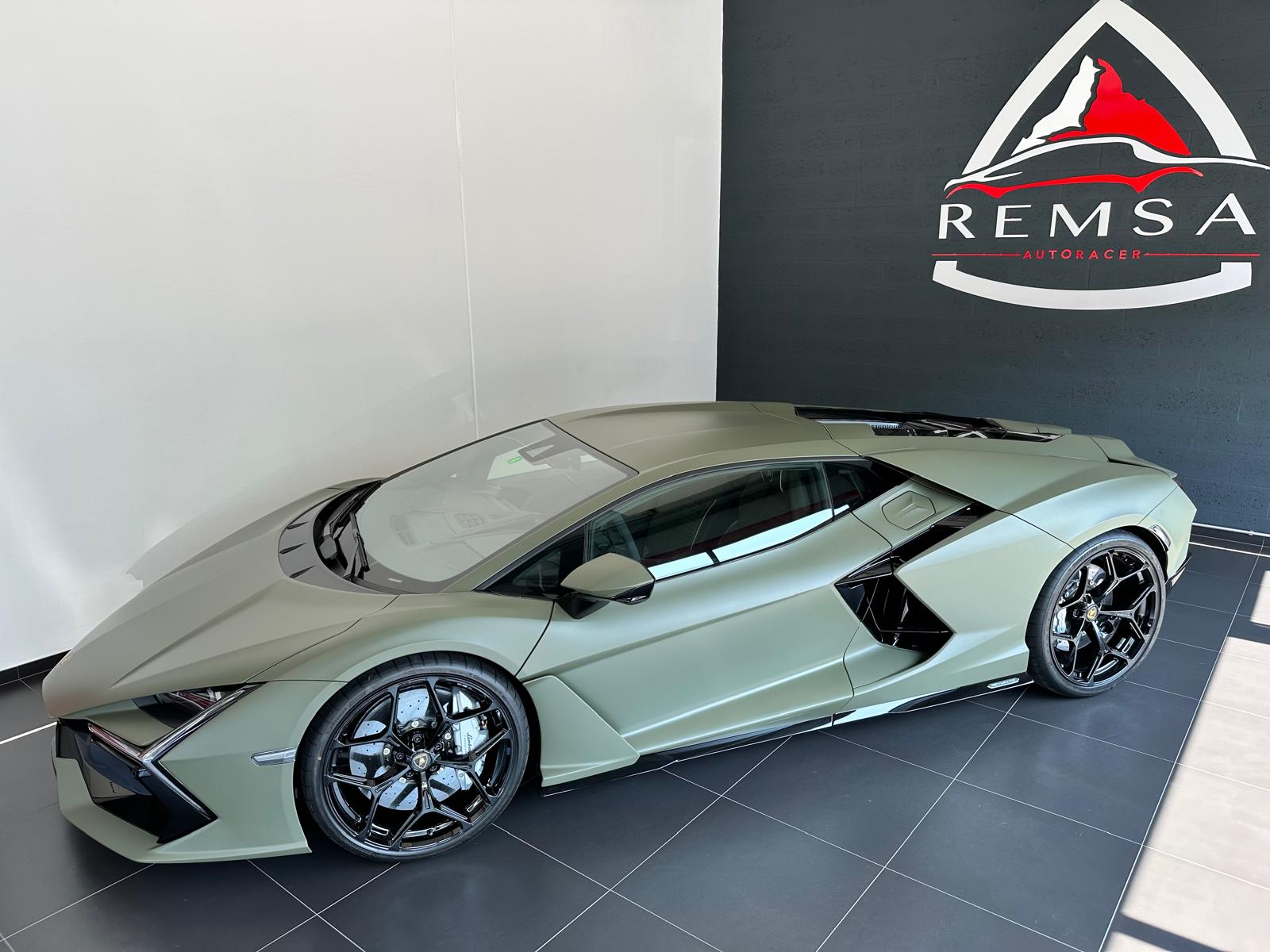 LAMBORGHINI REVUELTO-image-2