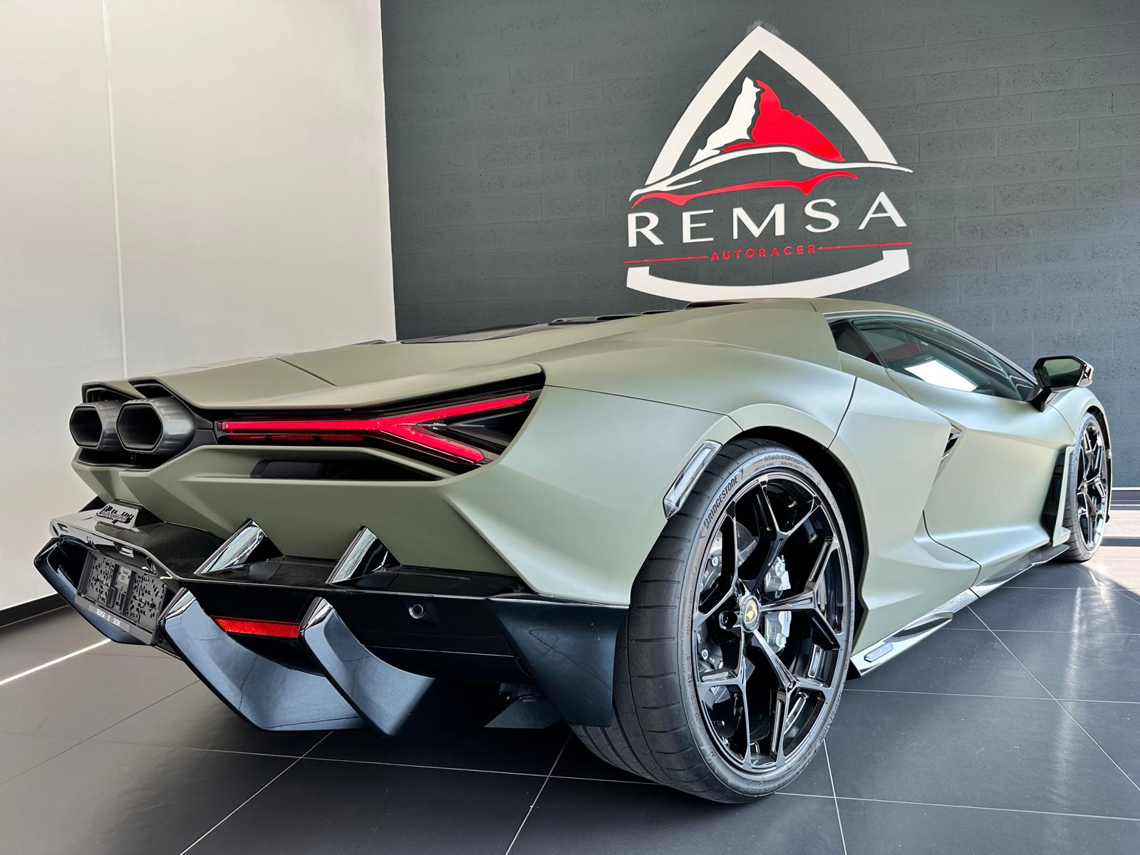 LAMBORGHINI REVUELTO-image-6