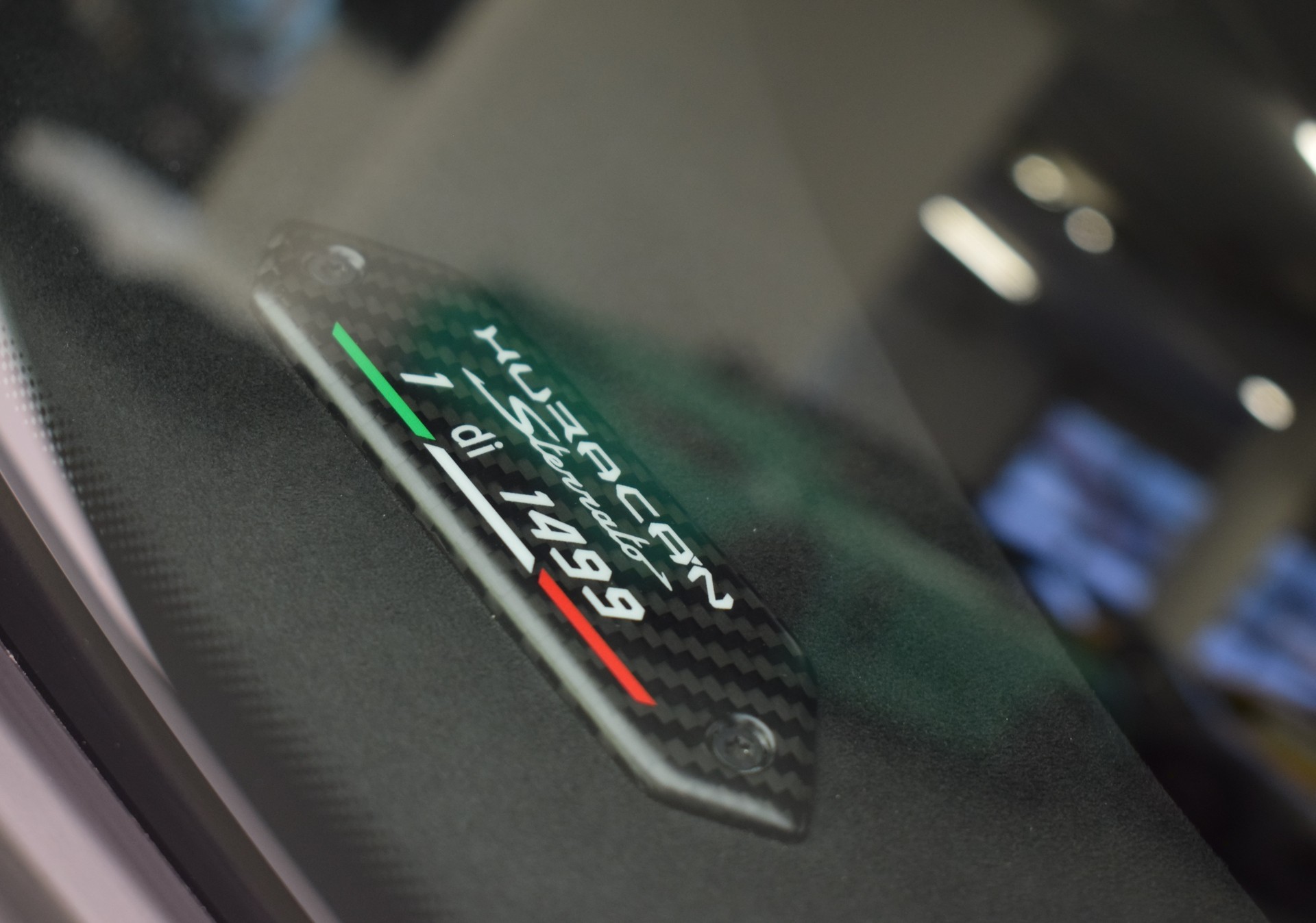 LAMBORGHINI Huracan Sterrato LP610-4 "Verde Turbine, 1 / 1499" CH Fahrzeug-image-30