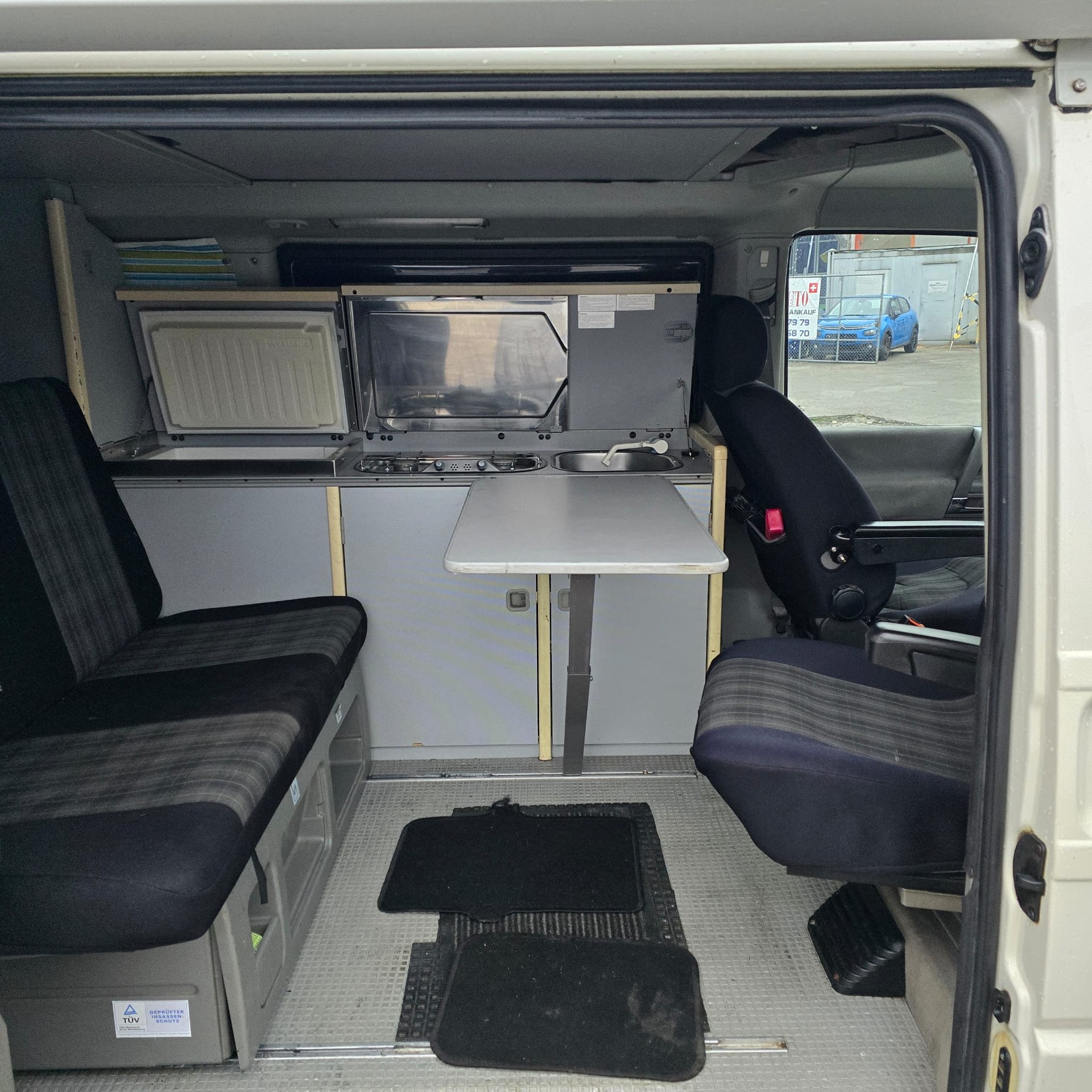 VW T4 Multivan 2.5TDI ABS-image-4