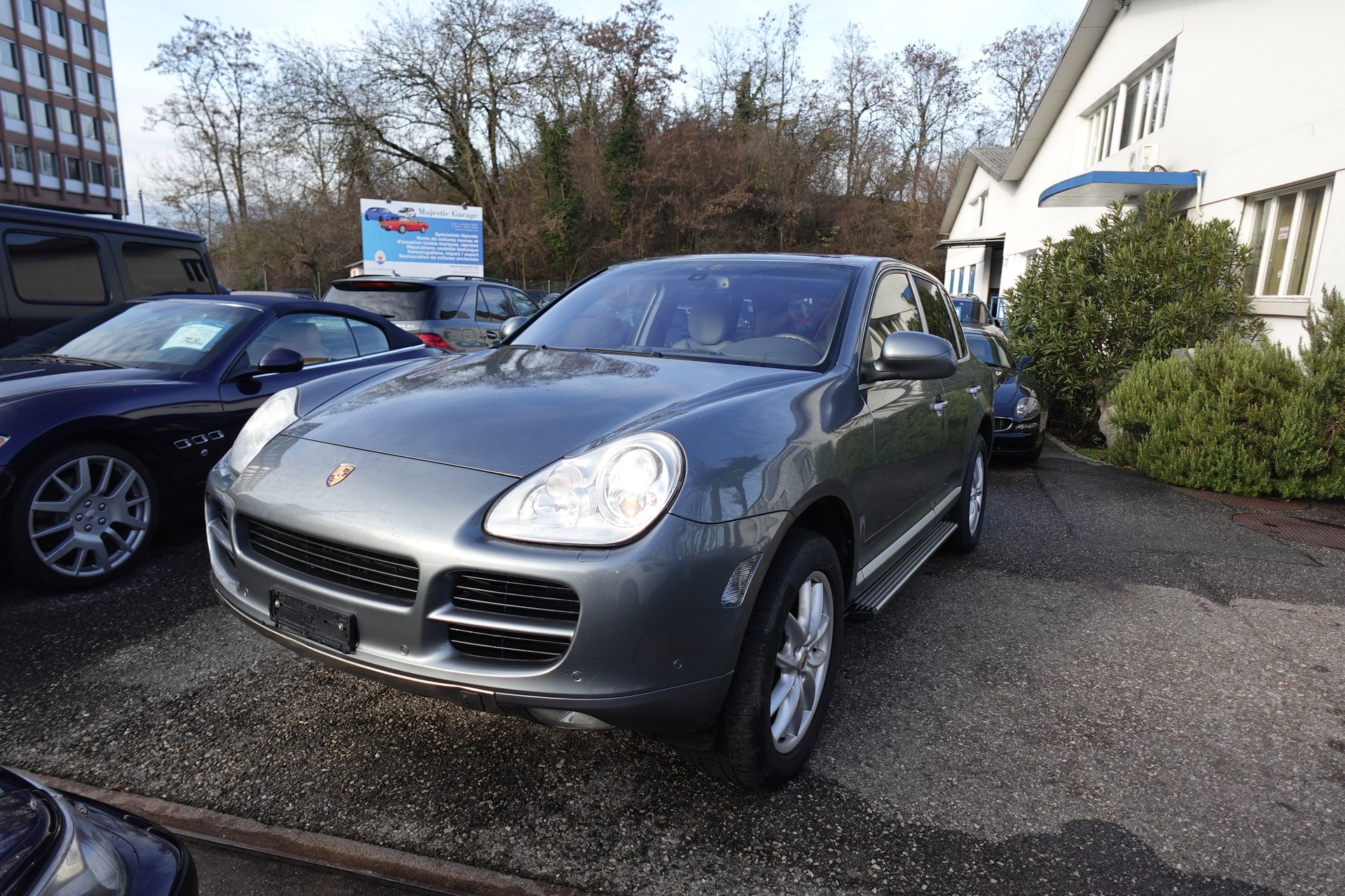 PORSCHE Cayenne S-image-3