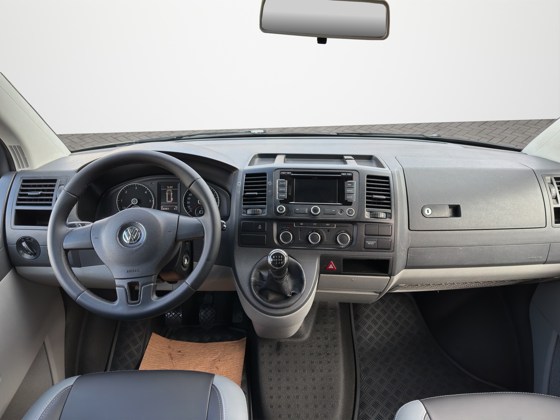 VW T5 2.0 TDI 4Motion-image-11