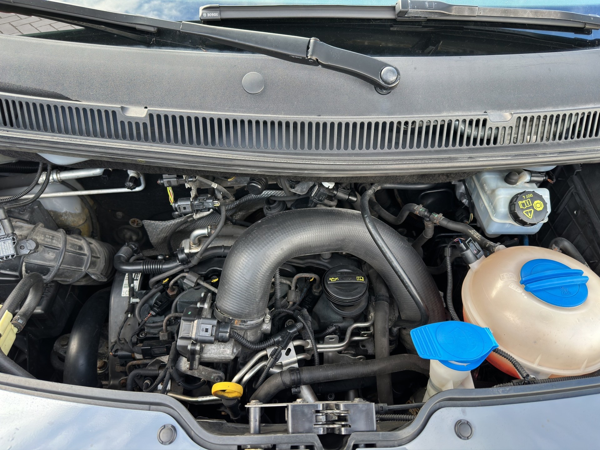 VW T5 2.0 TDI 4Motion-image-17