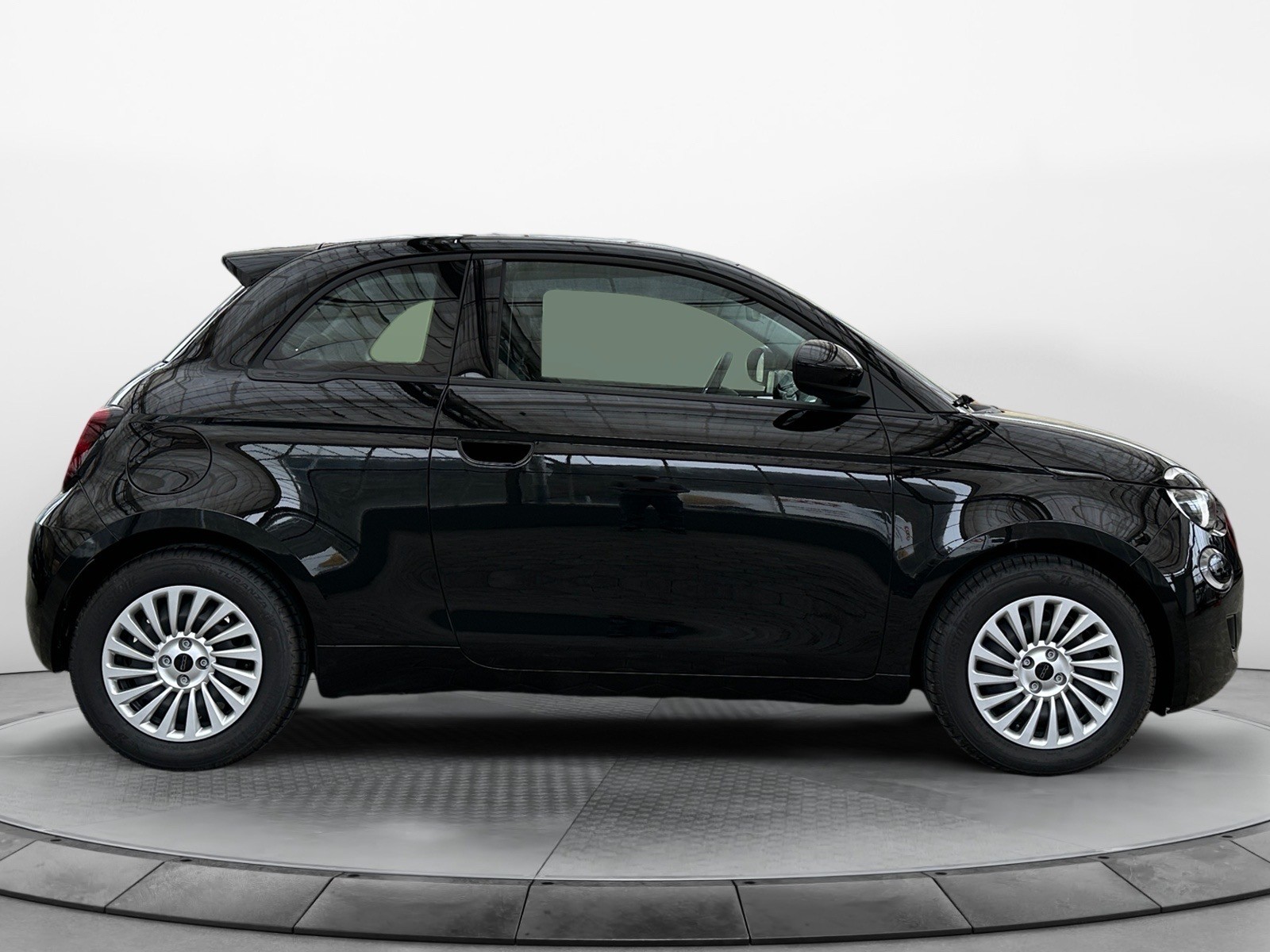FIAT 500 electric 70 kW Cult-image-6