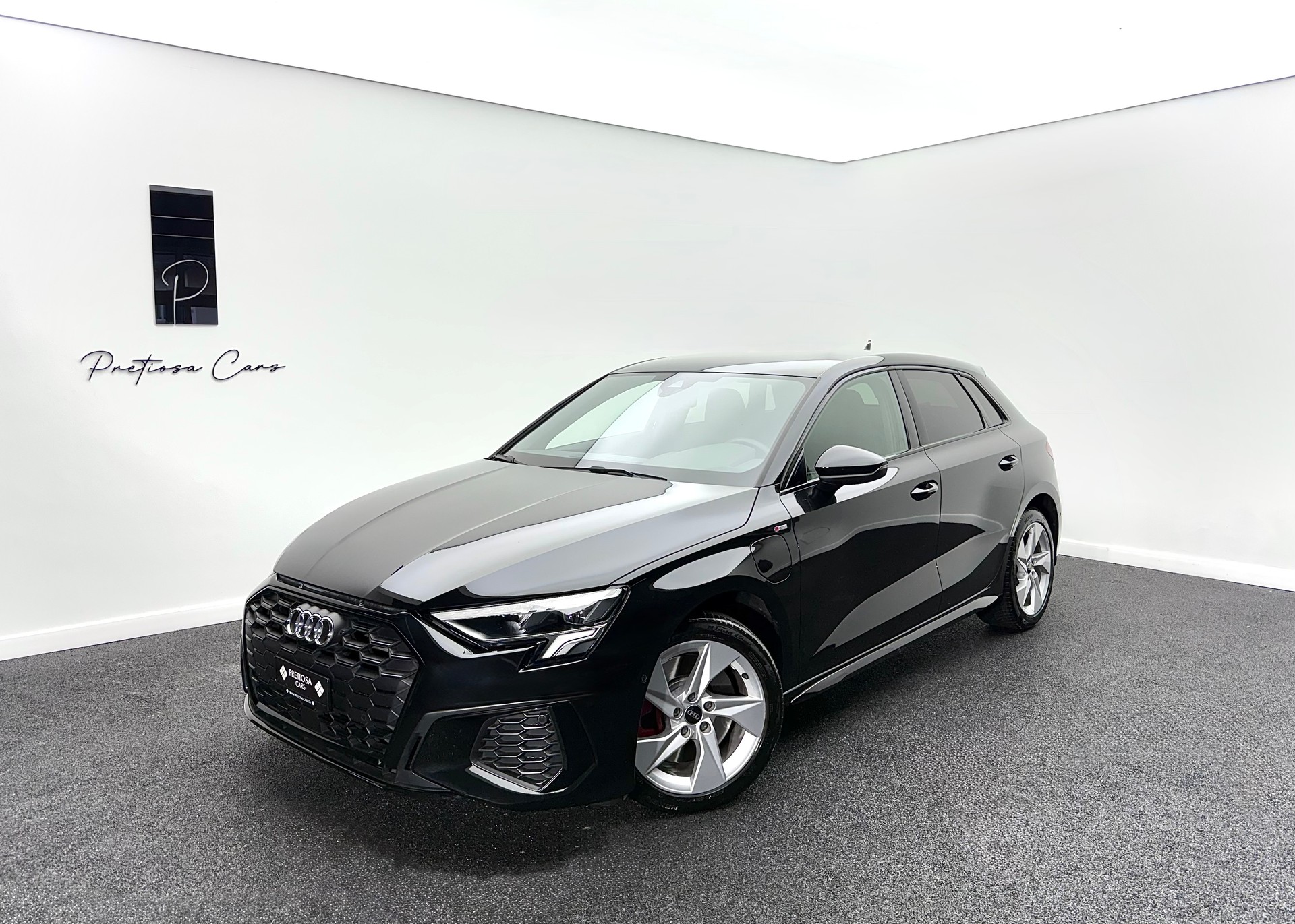 AUDI A3 Sportback 45 TFSI e S line S-tronic VOLL LEDER