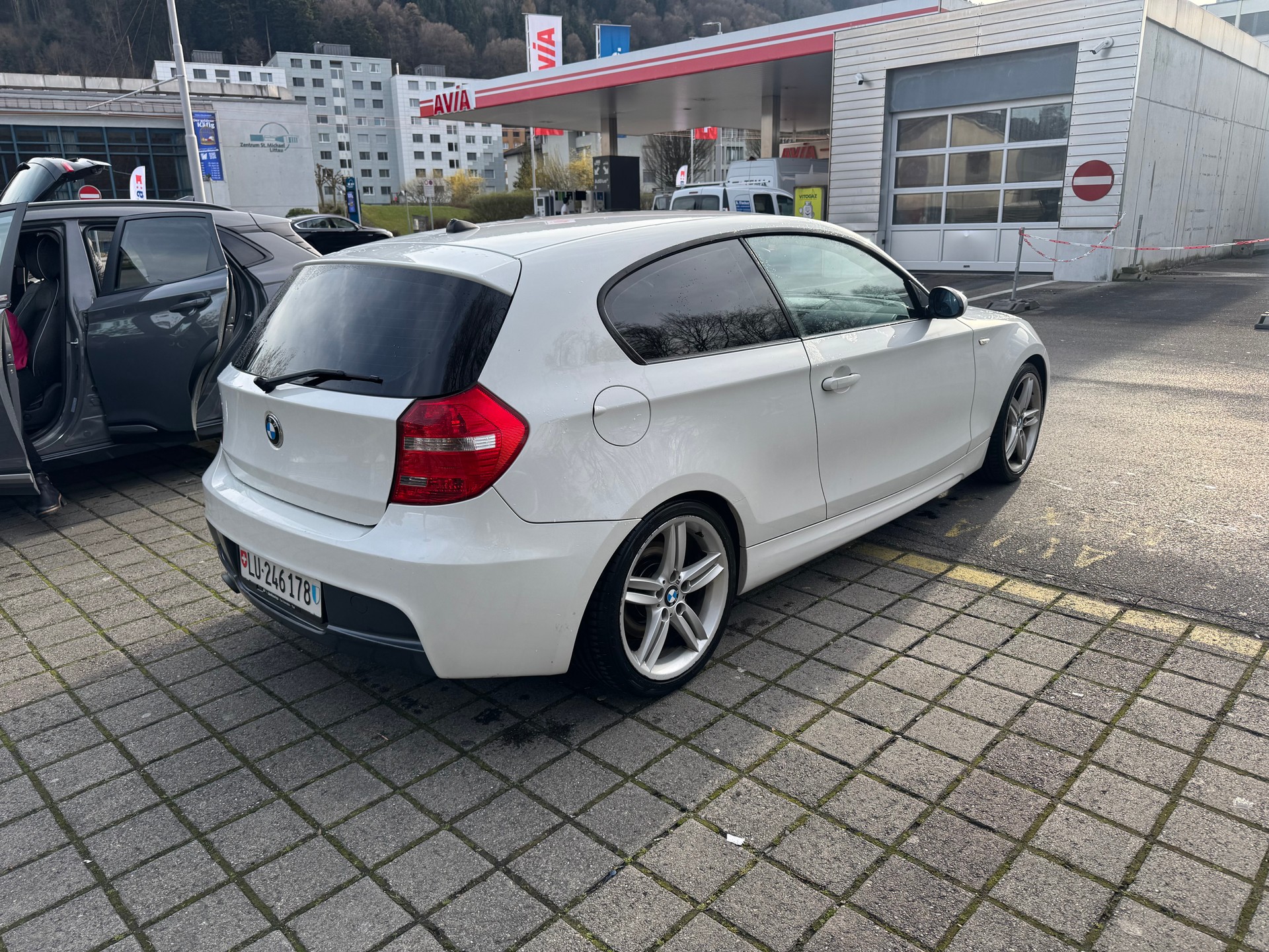 BMW 120d-image-4