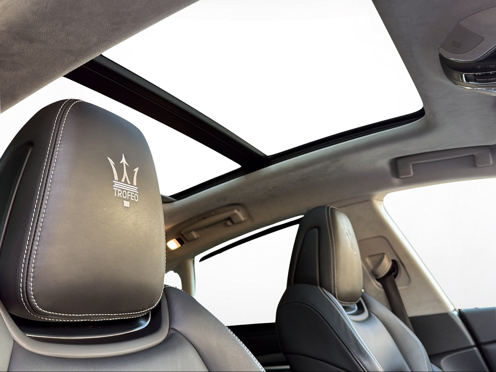 MASERATI Levante 3.8 V8 TROFEO Q4 Automatica-image-7
