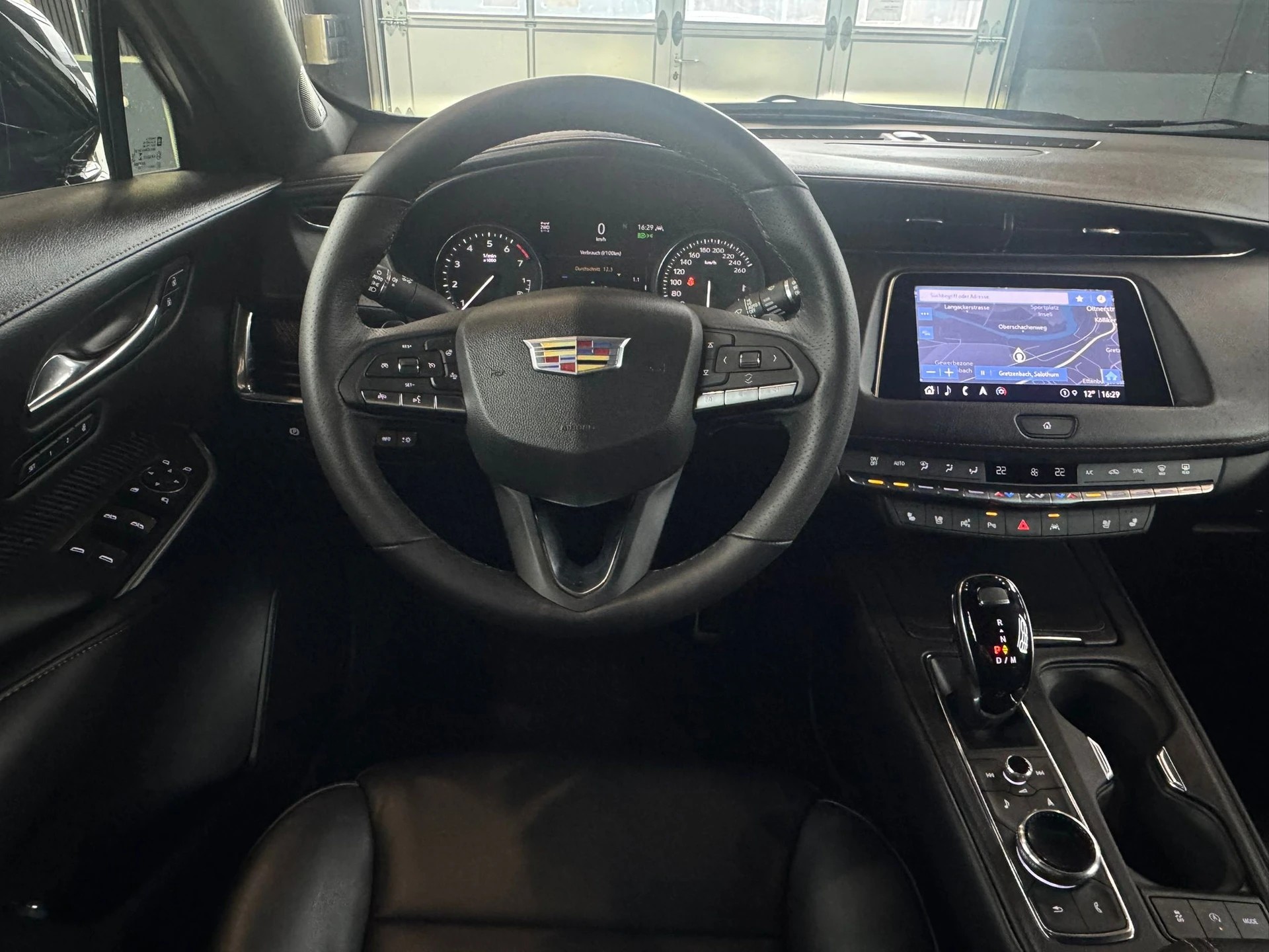 CADILLAC XT4 350T 2.0 Sport AWD Automat-image-12
