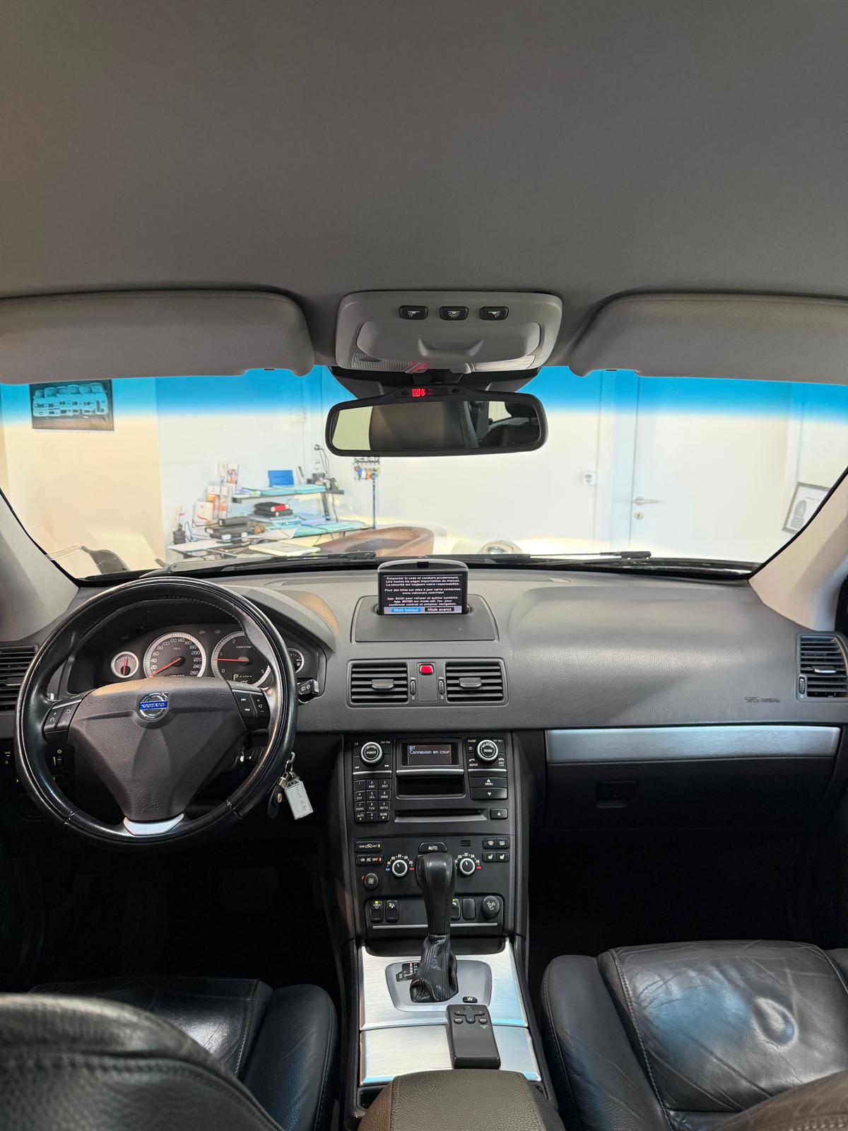 VOLVO XC90 D5 AWD Summum-image-16