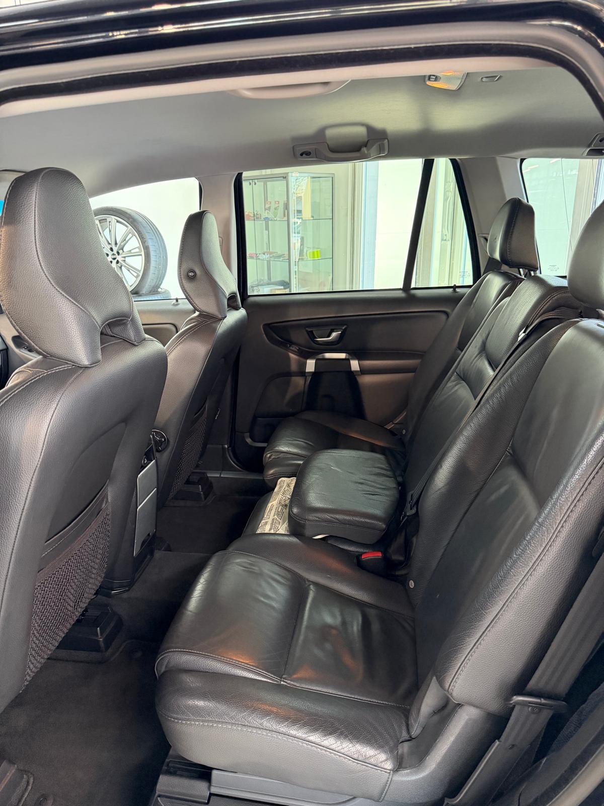 VOLVO XC90 D5 AWD Summum-image-27