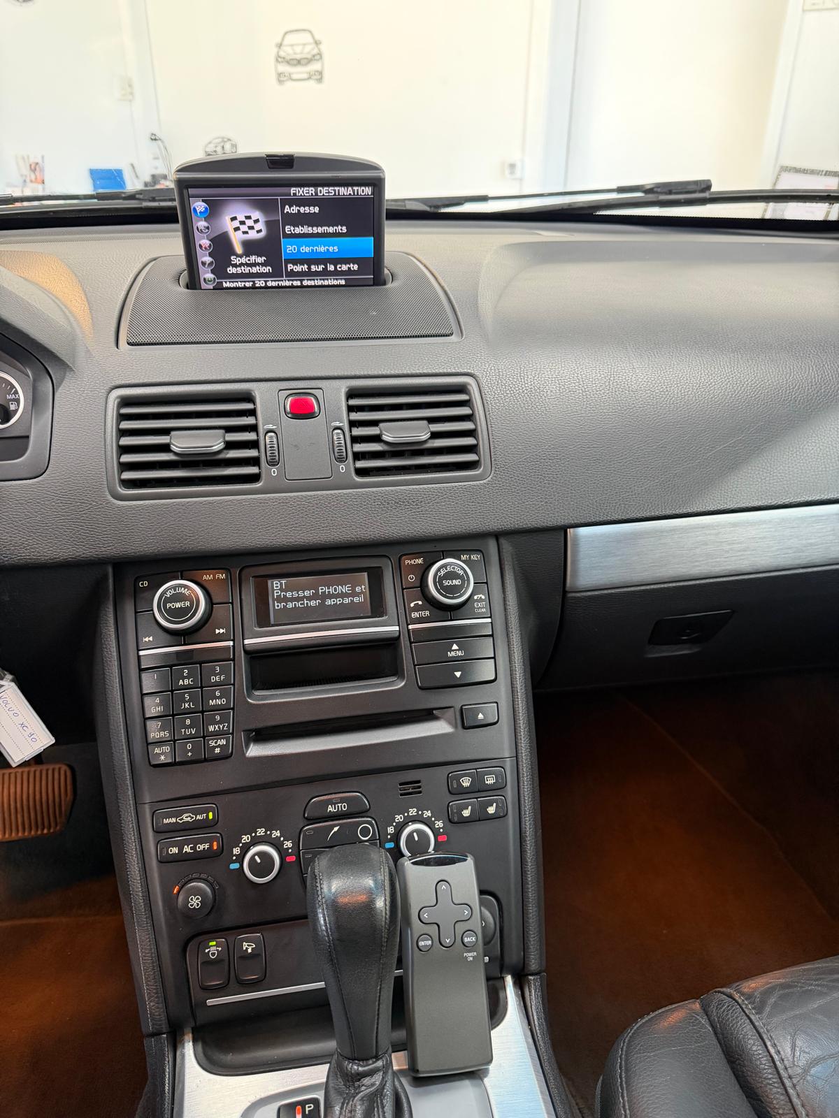VOLVO XC90 D5 AWD Summum-image-23