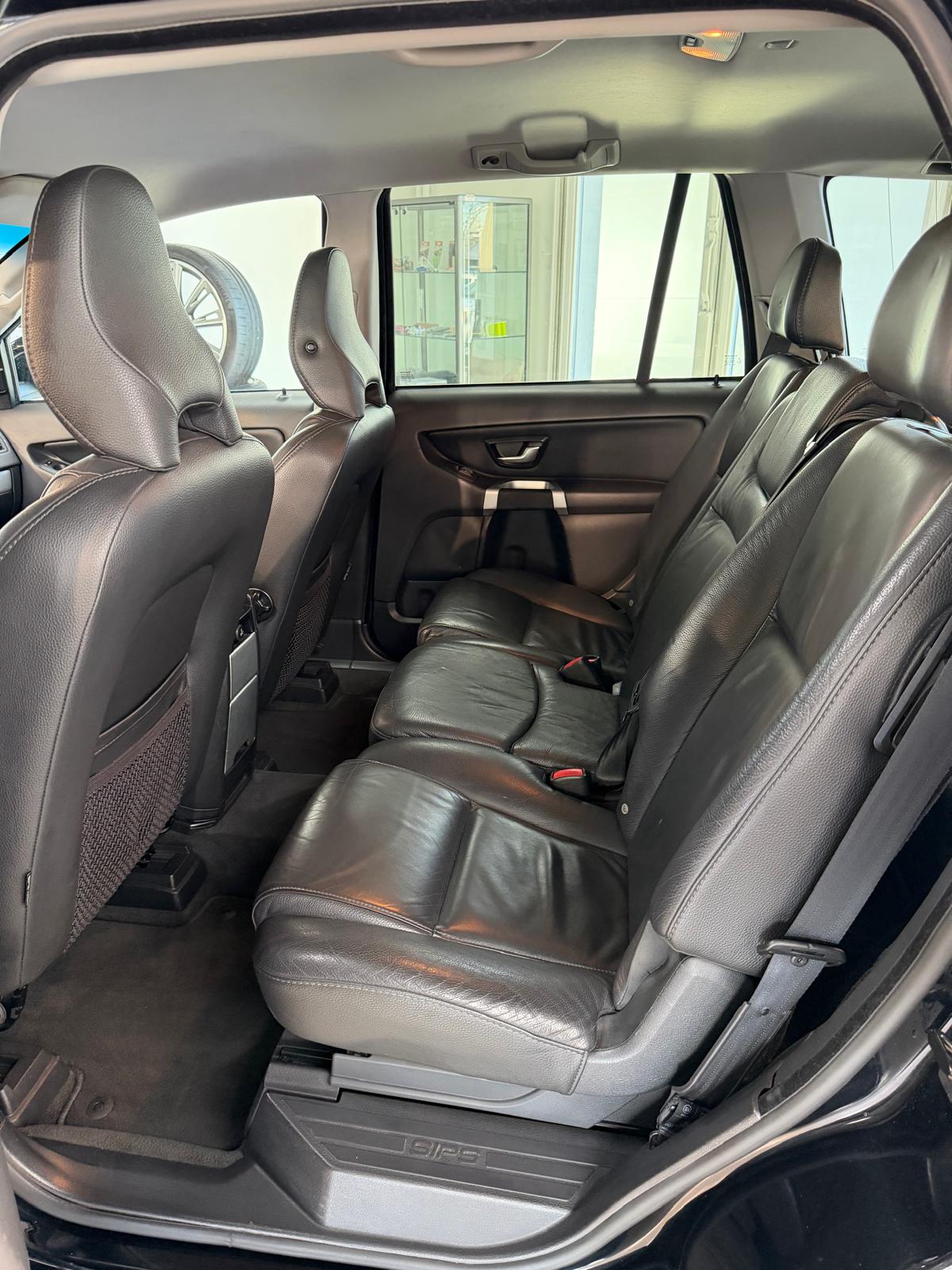 VOLVO XC90 D5 AWD Summum-image-28