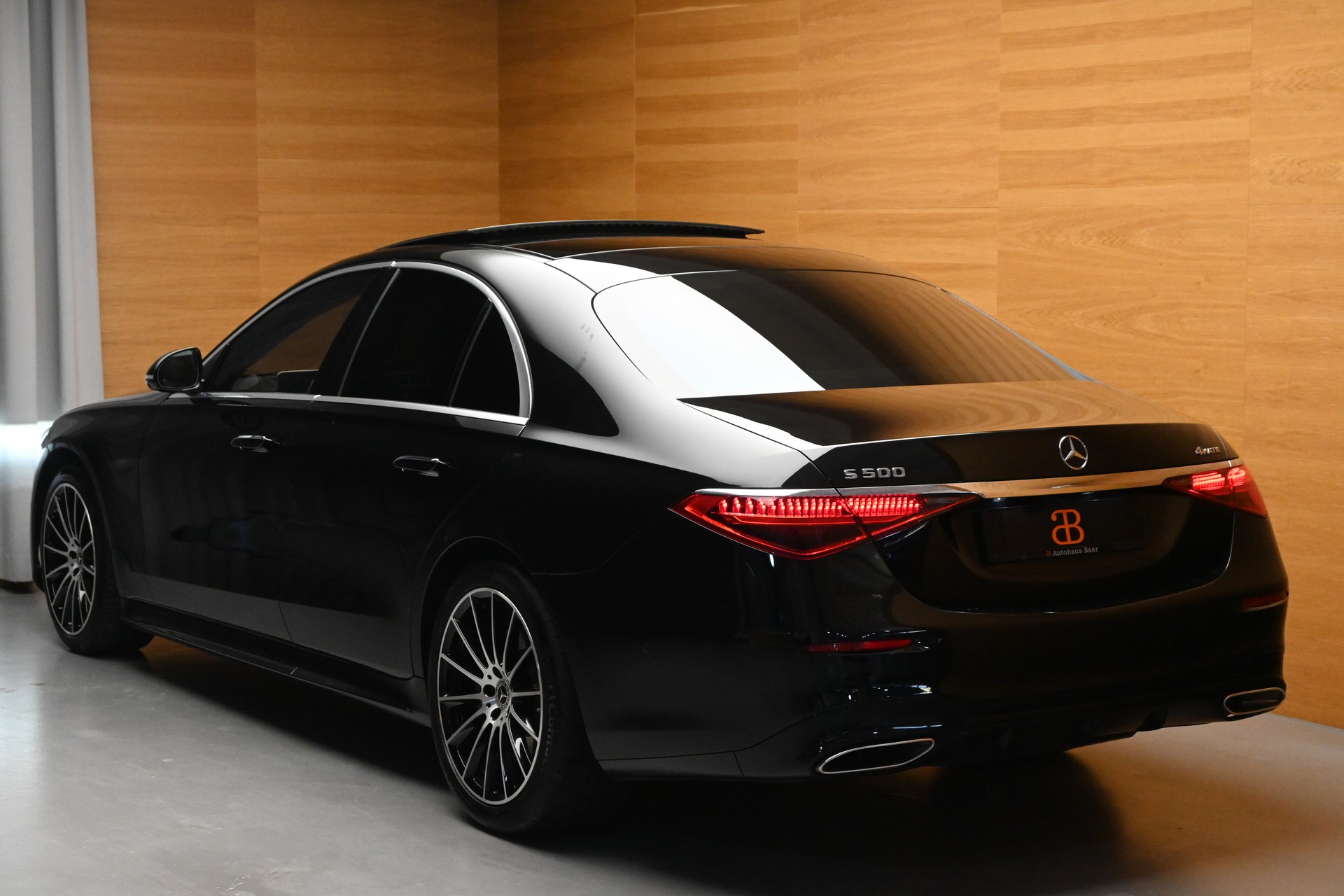 MERCEDES-BENZ S 500 4Matic AMG Line 9G-Tronic-showroom-element-2