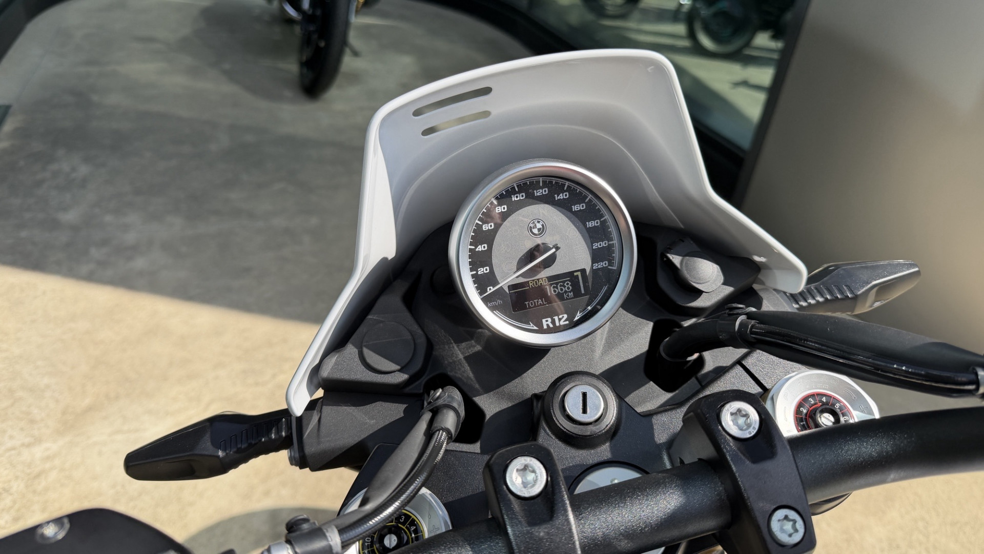 BMW R 12 G/S-image-1