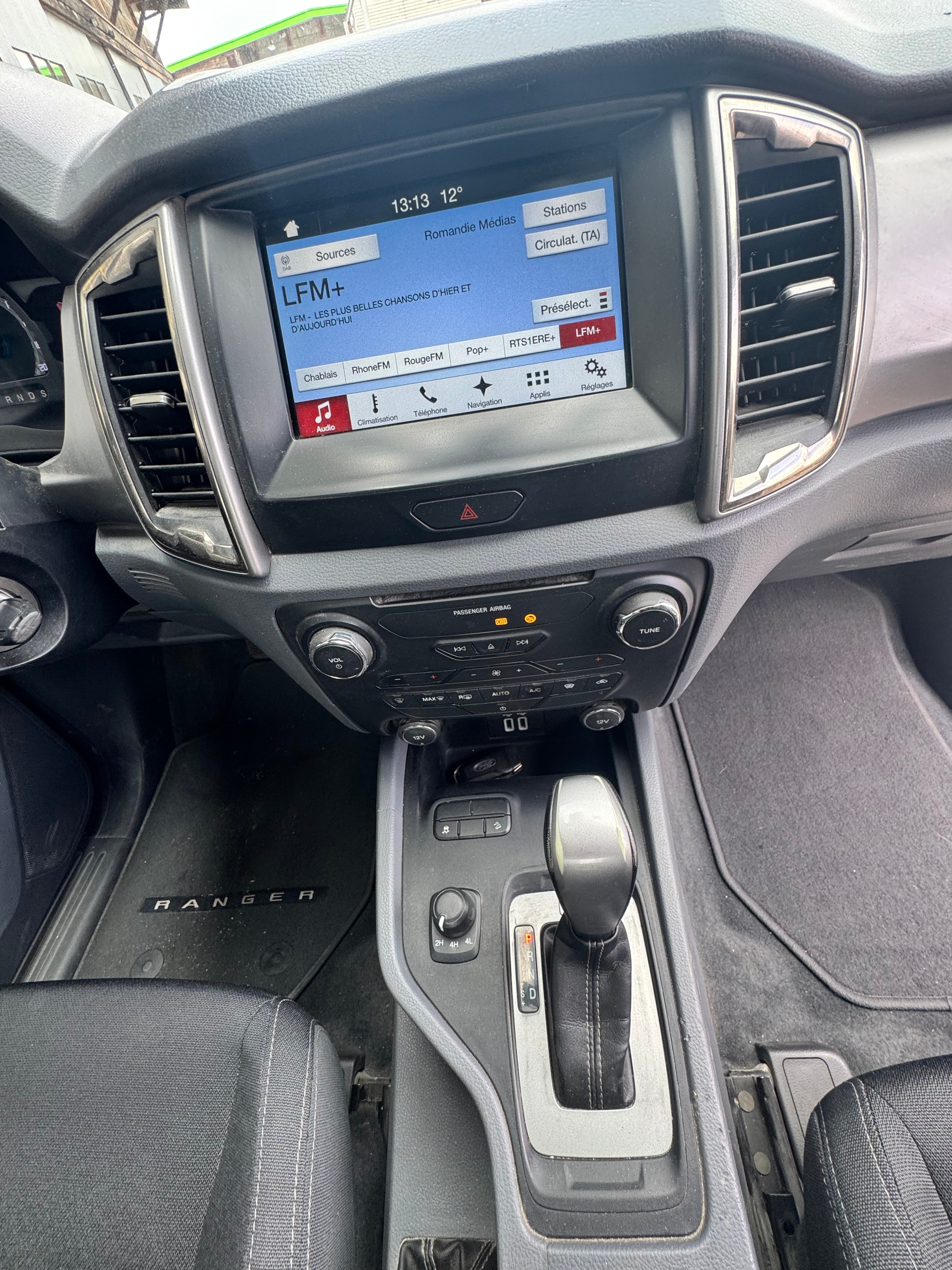 FORD Ranger XLT 2.2 TDCi 4x4 A-image-7