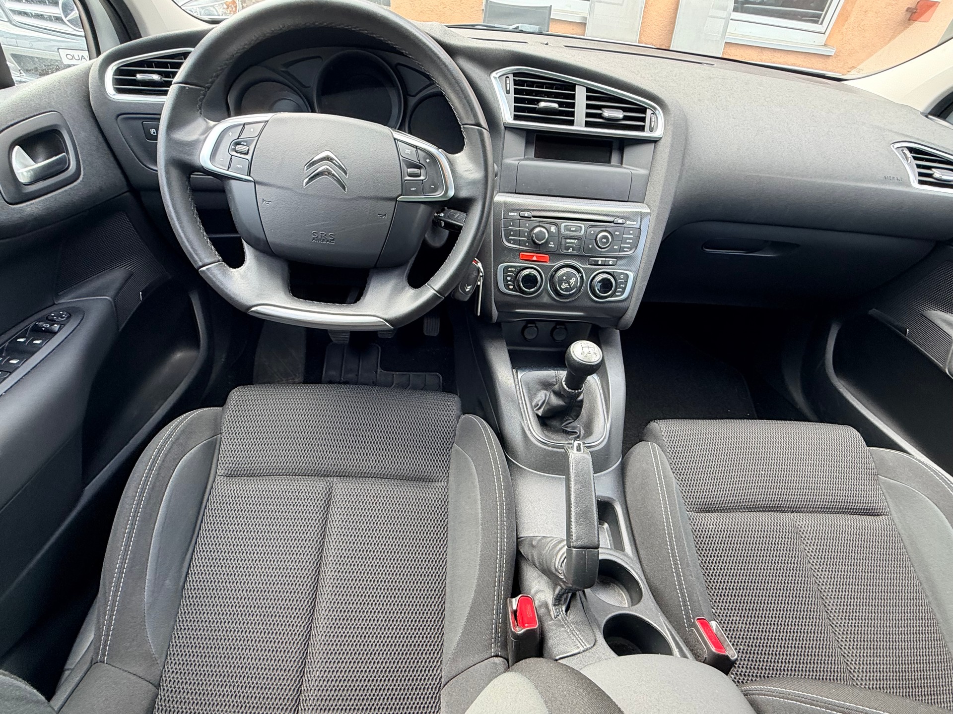 CITROEN C4 Berline 1.6 VTi Exclusive-image-10