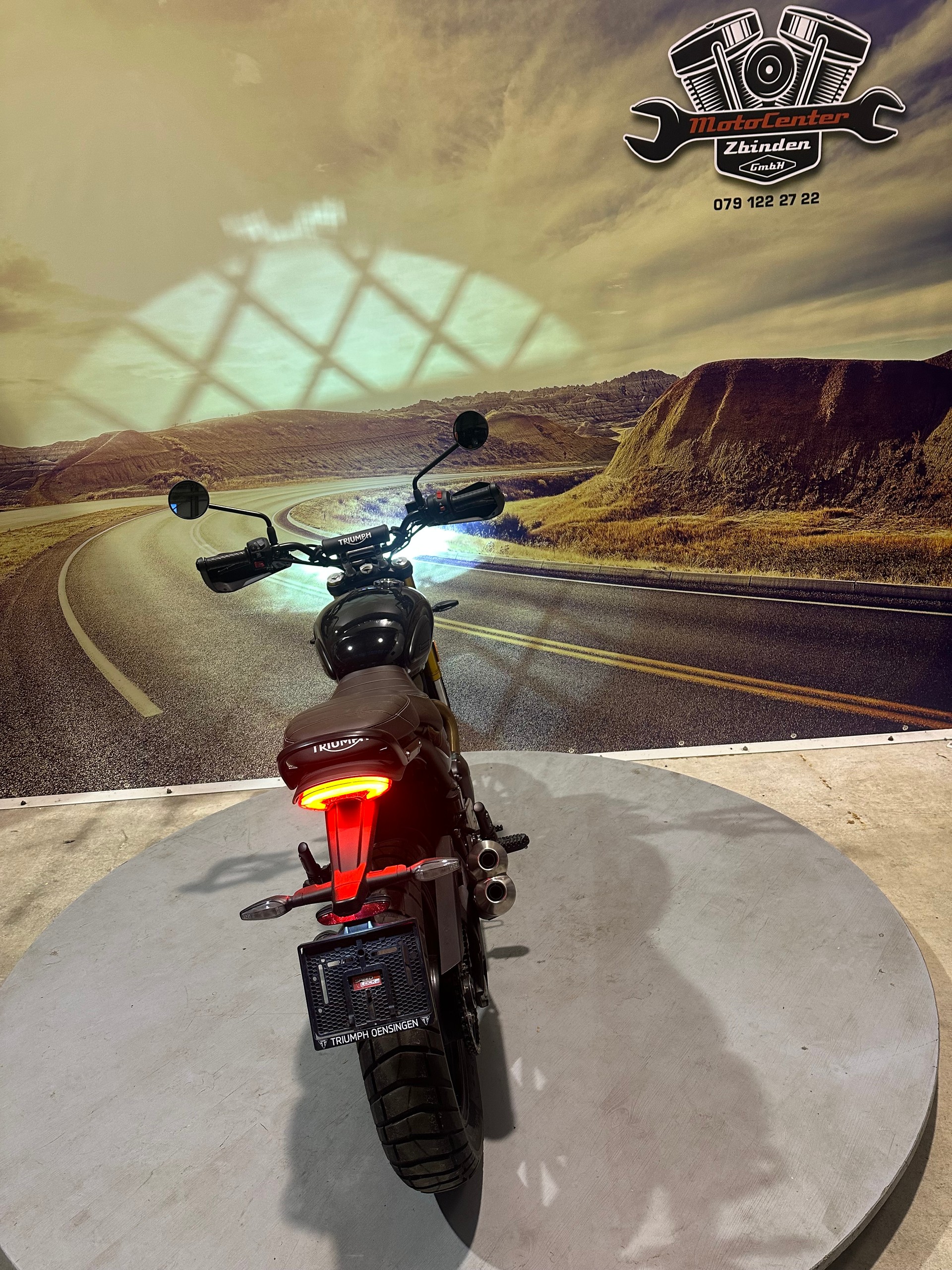 TRIUMPH Scrambler 400 X-image-7