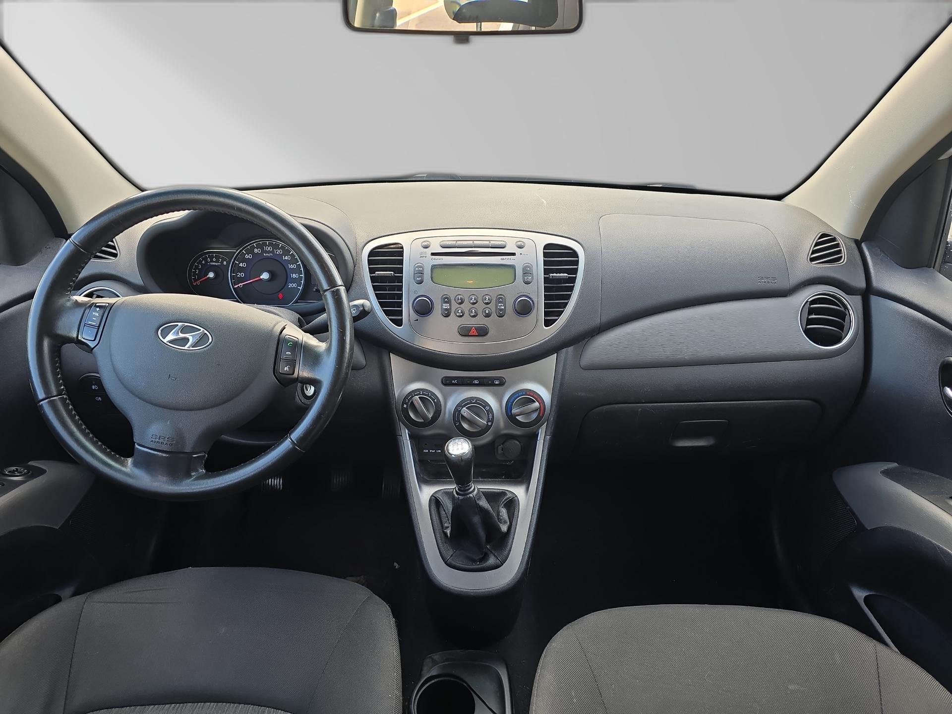 HYUNDAI i10 1.2 Style-image-6