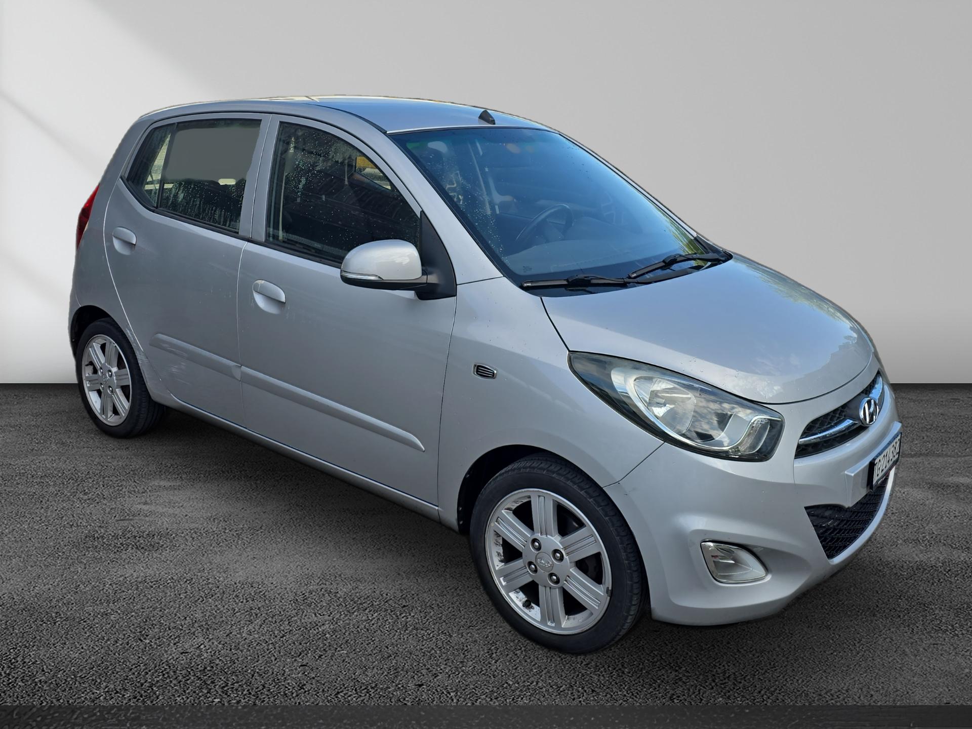 HYUNDAI i10 1.2 Style-image-1