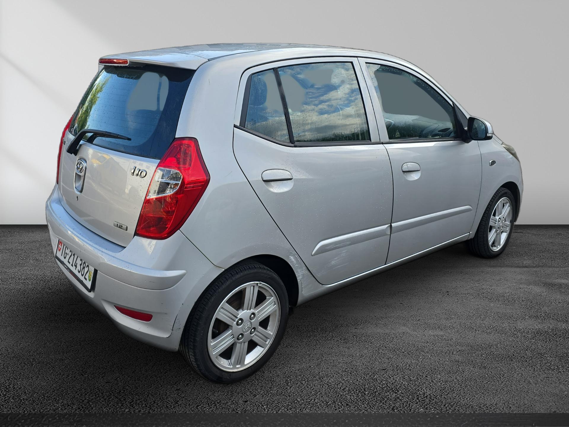 HYUNDAI i10 1.2 Style-image-3