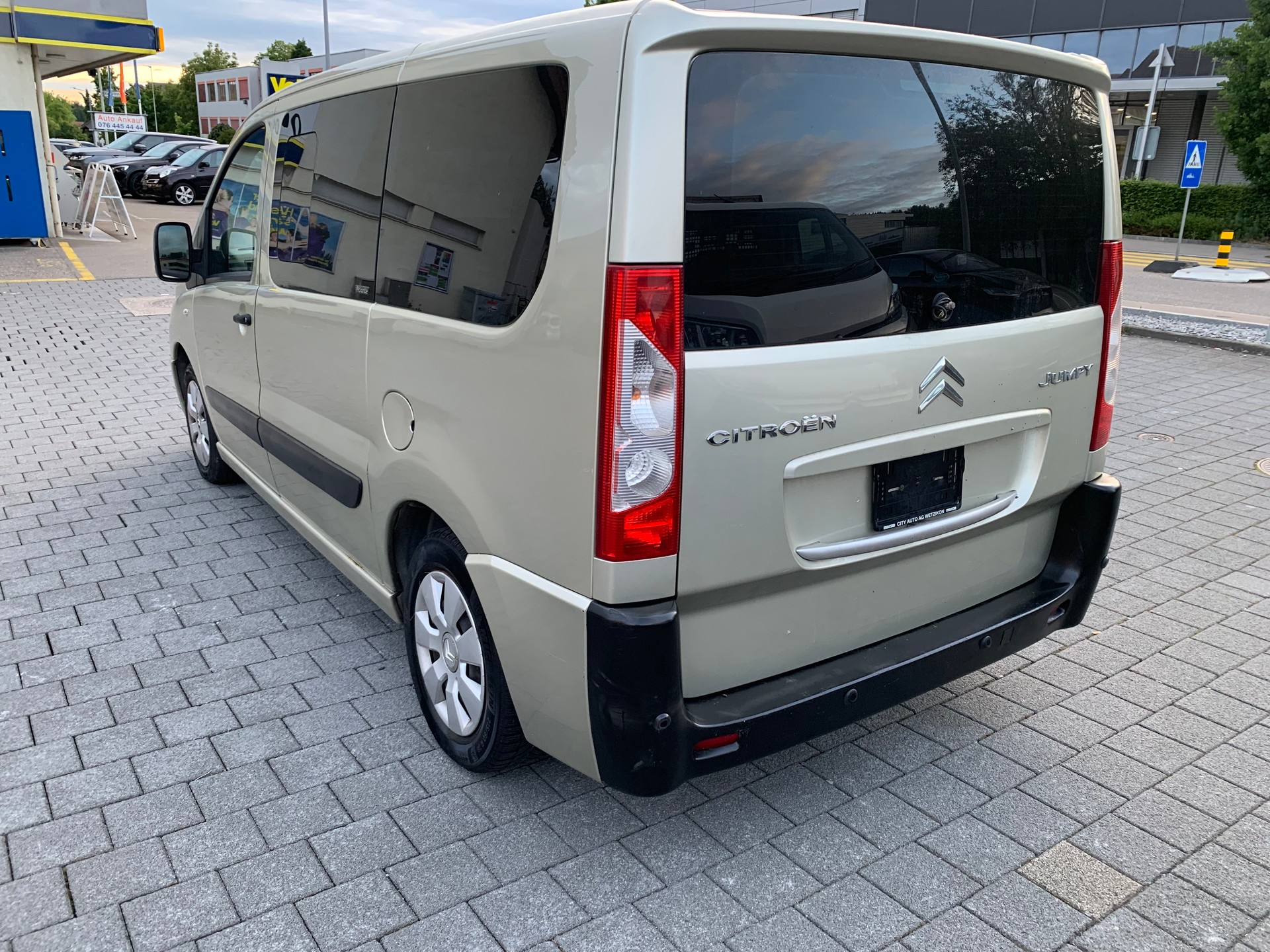 CITROEN Jumpy 2.0 HDi L1H1-image-2