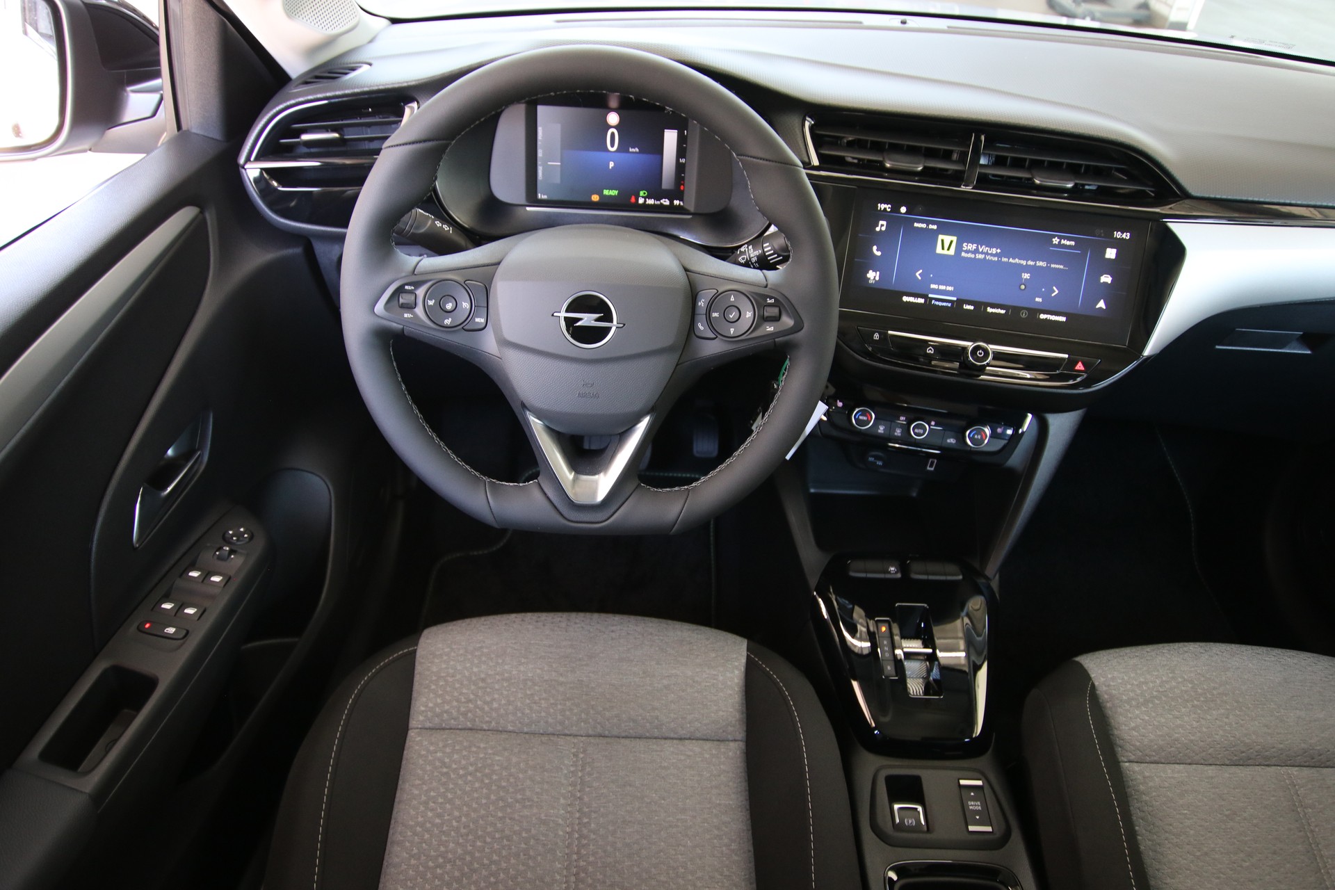OPEL Corsa e- 50kWh Edition-image-10