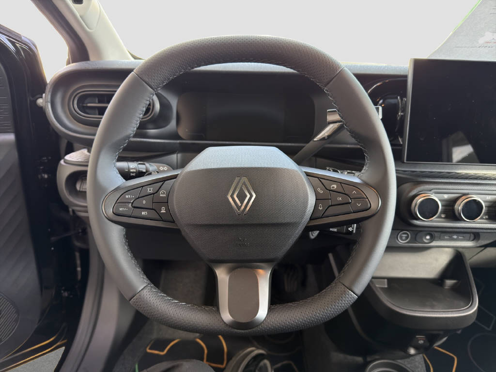 RENAULT Twingo E-Tech Urban Range techno-image-8