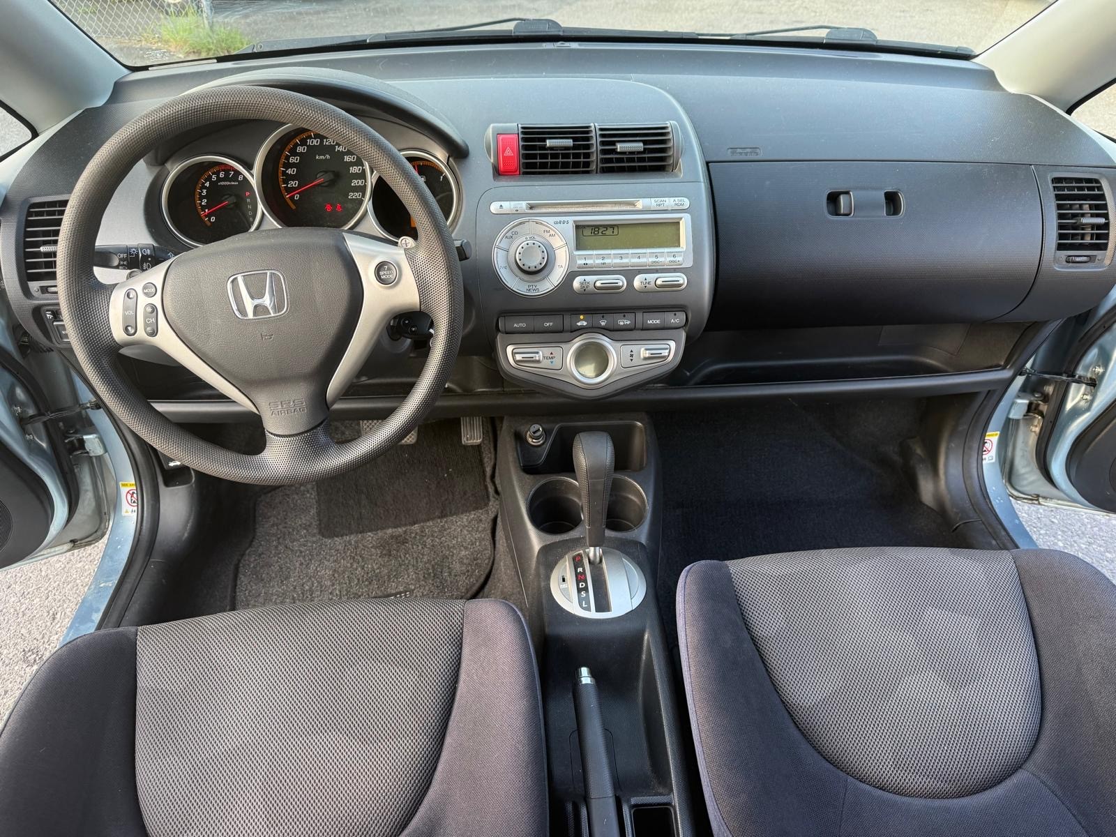 HONDA Jazz 1.4i ES-image-7